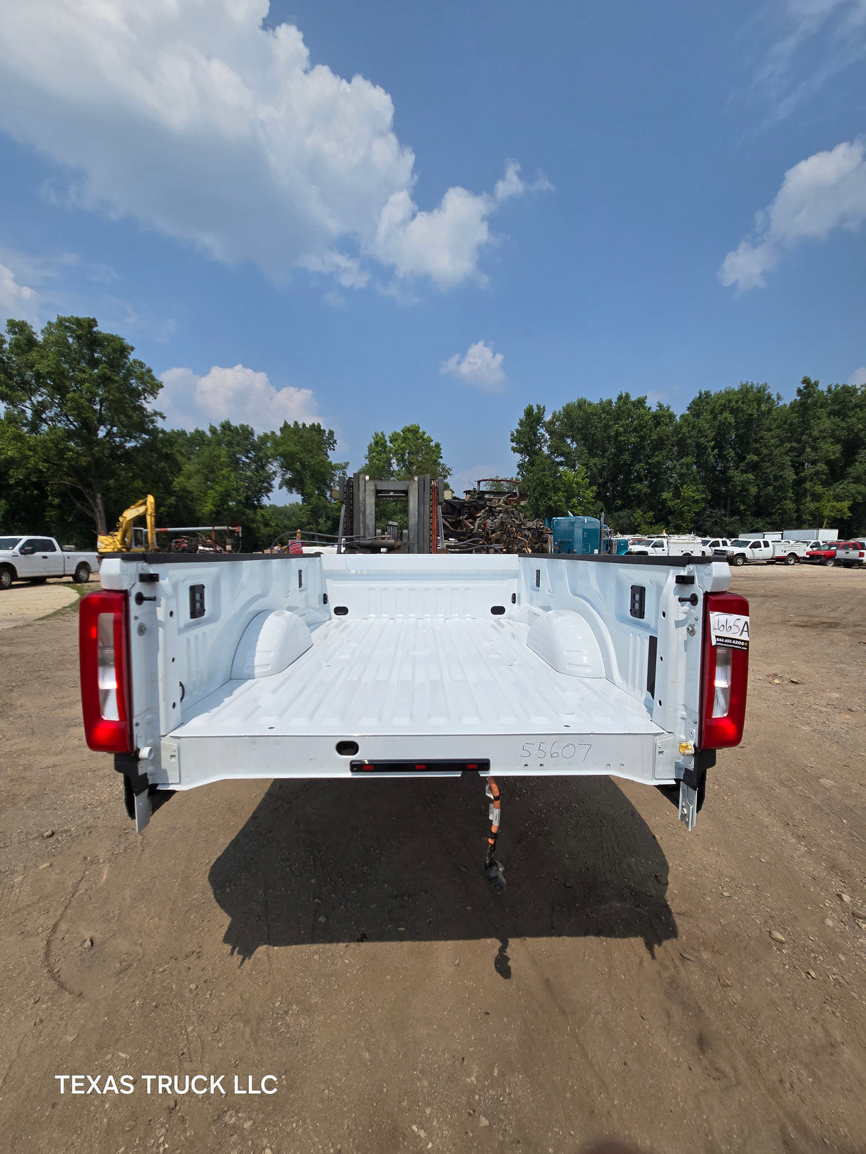 2023-2025 Ford Super Duty F350 F450 F550 8' Dually Truck Bed - Oxford White