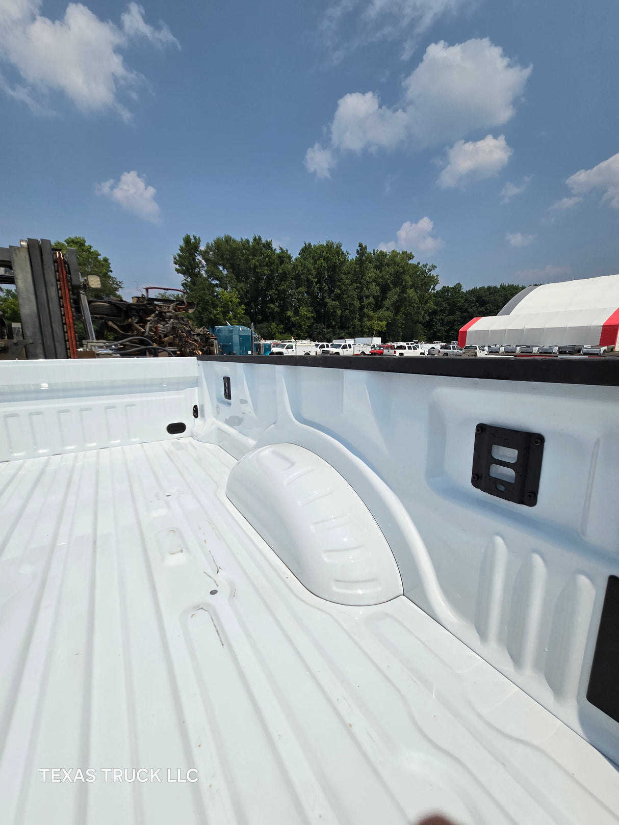 2023-2025 Ford Super Duty F350 F450 F550 8' Dually Truck Bed - Oxford White
