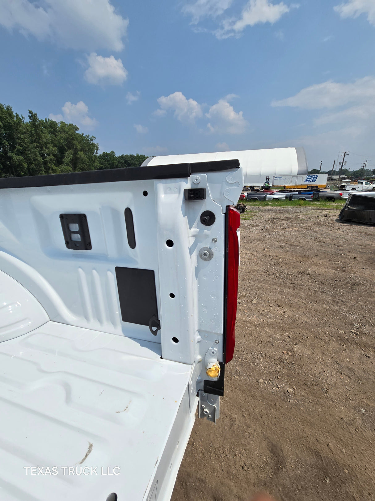 2023-2025 Ford Super Duty F350 F450 F550 8' Dually Truck Bed - Oxford White