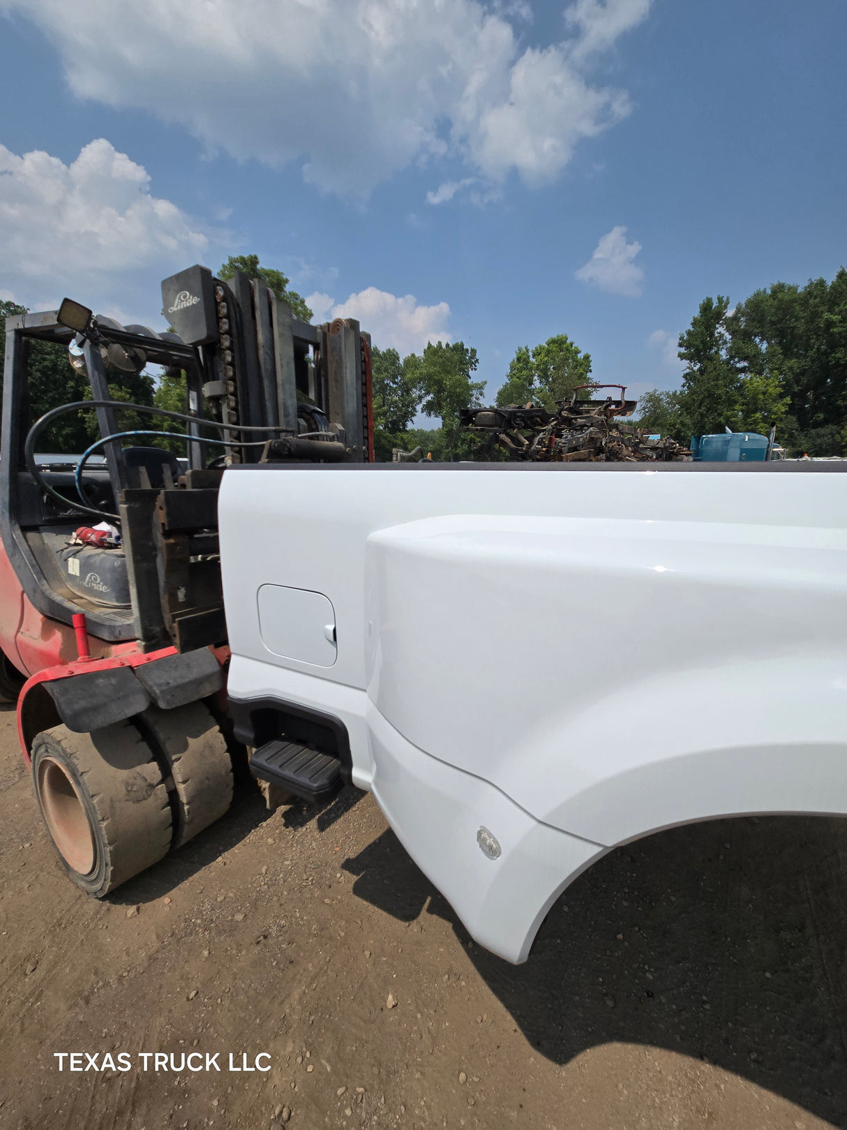 2023-2025 Ford Super Duty F350 F450 F550 8' Dually Truck Bed - Oxford White