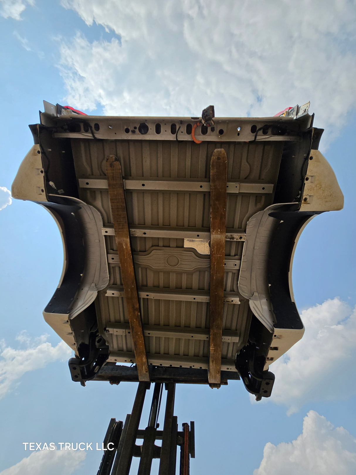 2023-2025 Ford Super Duty F350 F450 F550 8' Dually Truck Bed - Oxford White