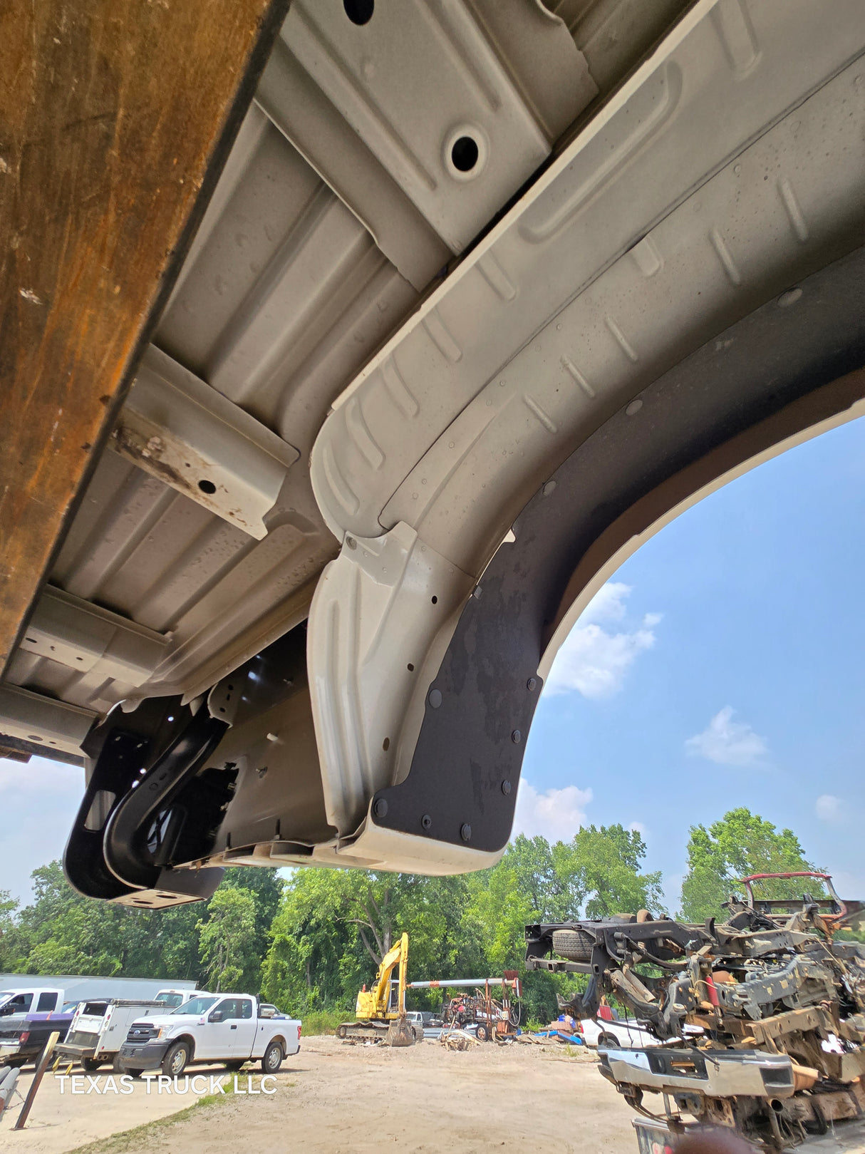 2023-2025 Ford Super Duty F350 F450 F550 8' Dually Truck Bed - Oxford White