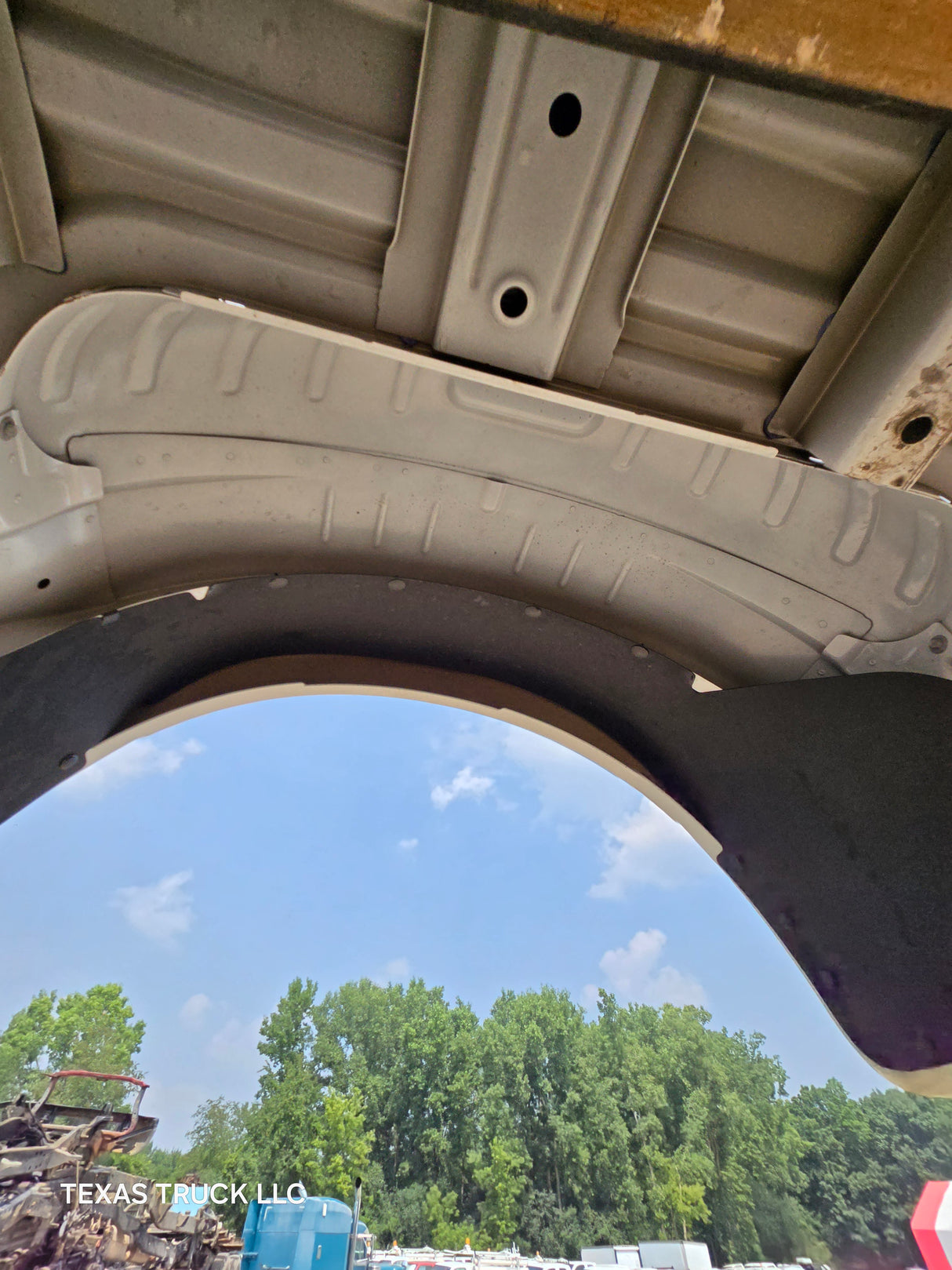 2023-2025 Ford Super Duty F350 F450 F550 8' Dually Truck Bed - Oxford White