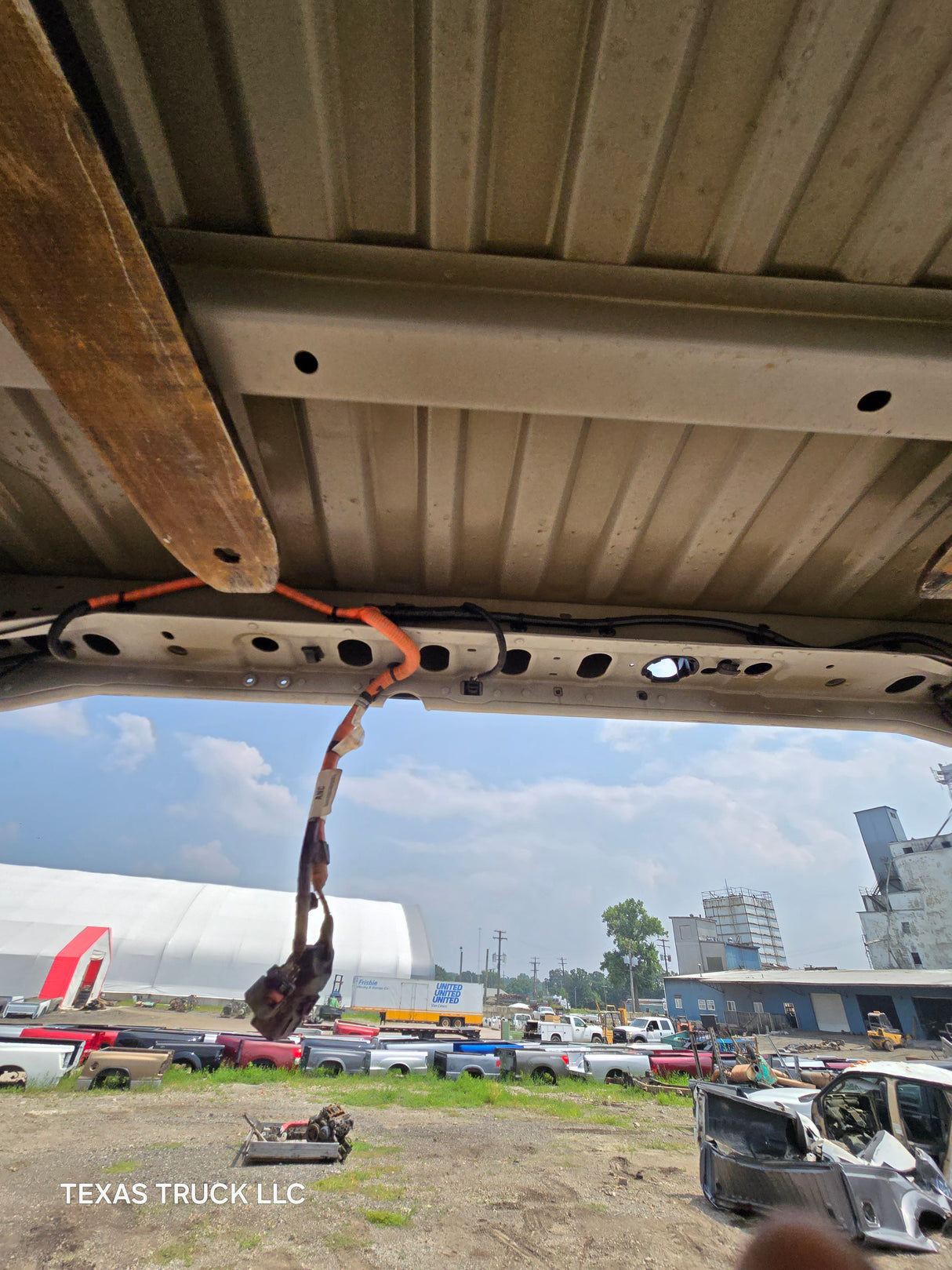 2023-2025 Ford Super Duty F350 F450 F550 8' Dually Truck Bed - Oxford White