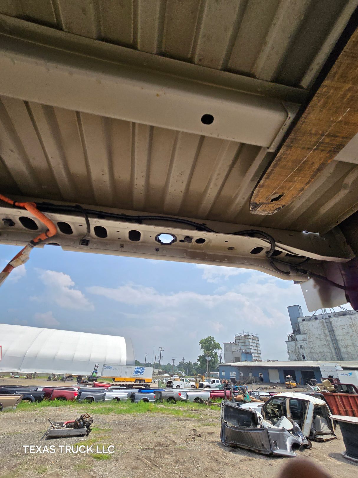 2023-2025 Ford Super Duty F350 F450 F550 8' Dually Truck Bed - Oxford White