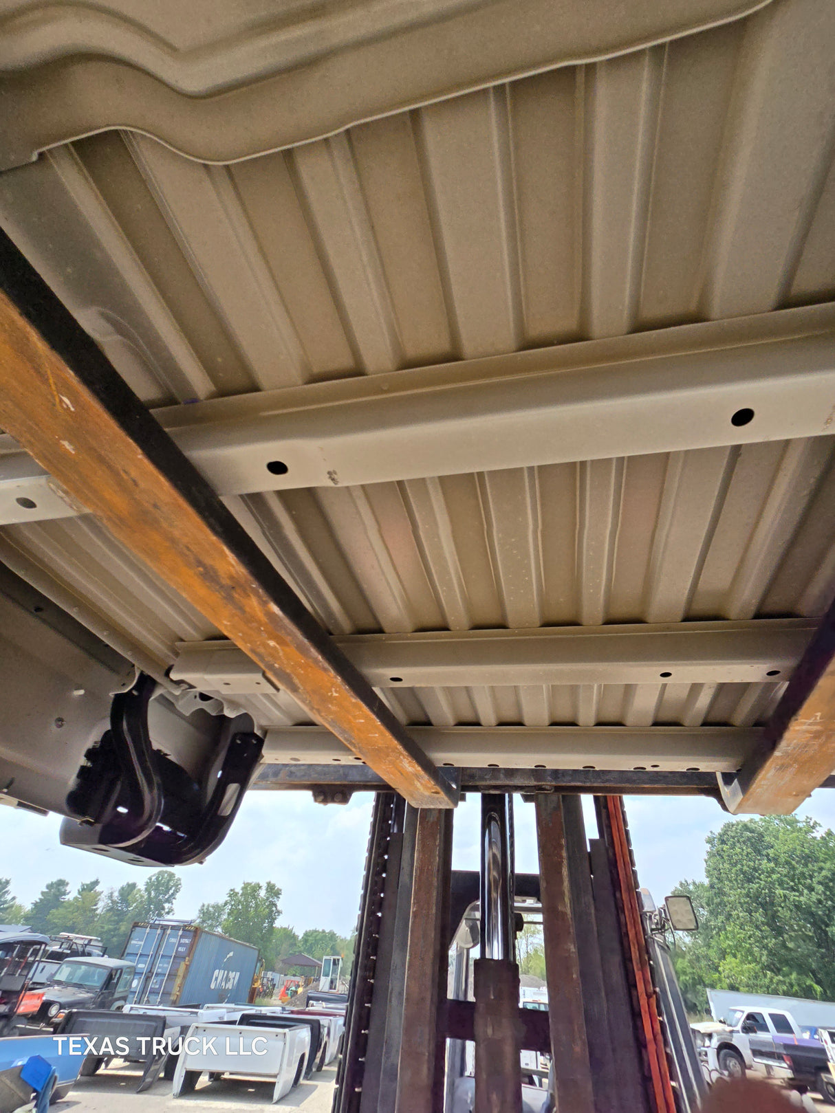 2023-2025 Ford Super Duty F350 F450 F550 8' Dually Truck Bed - Oxford White