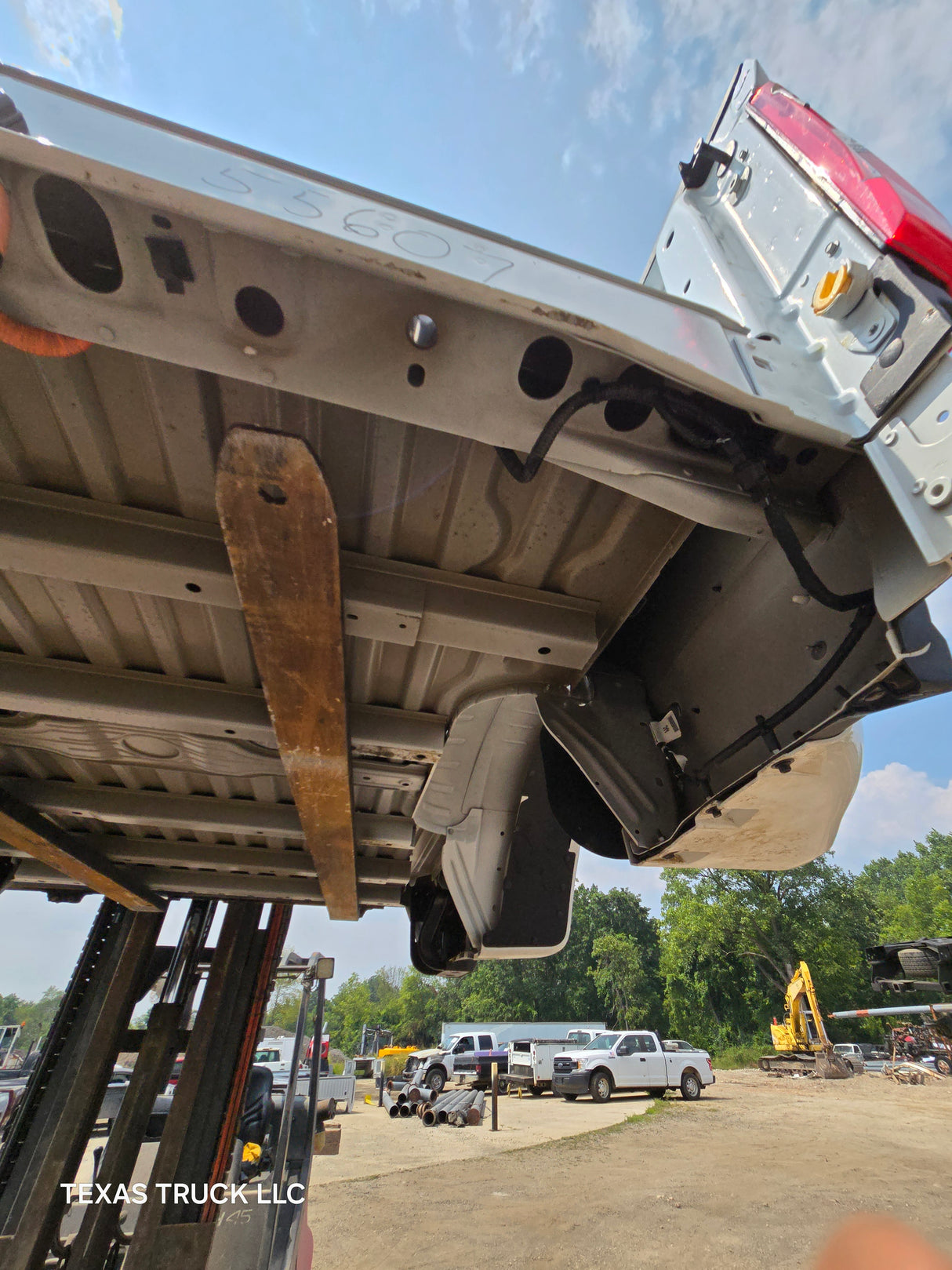 2023-2025 Ford Super Duty F350 F450 F550 8' Dually Truck Bed - Oxford White