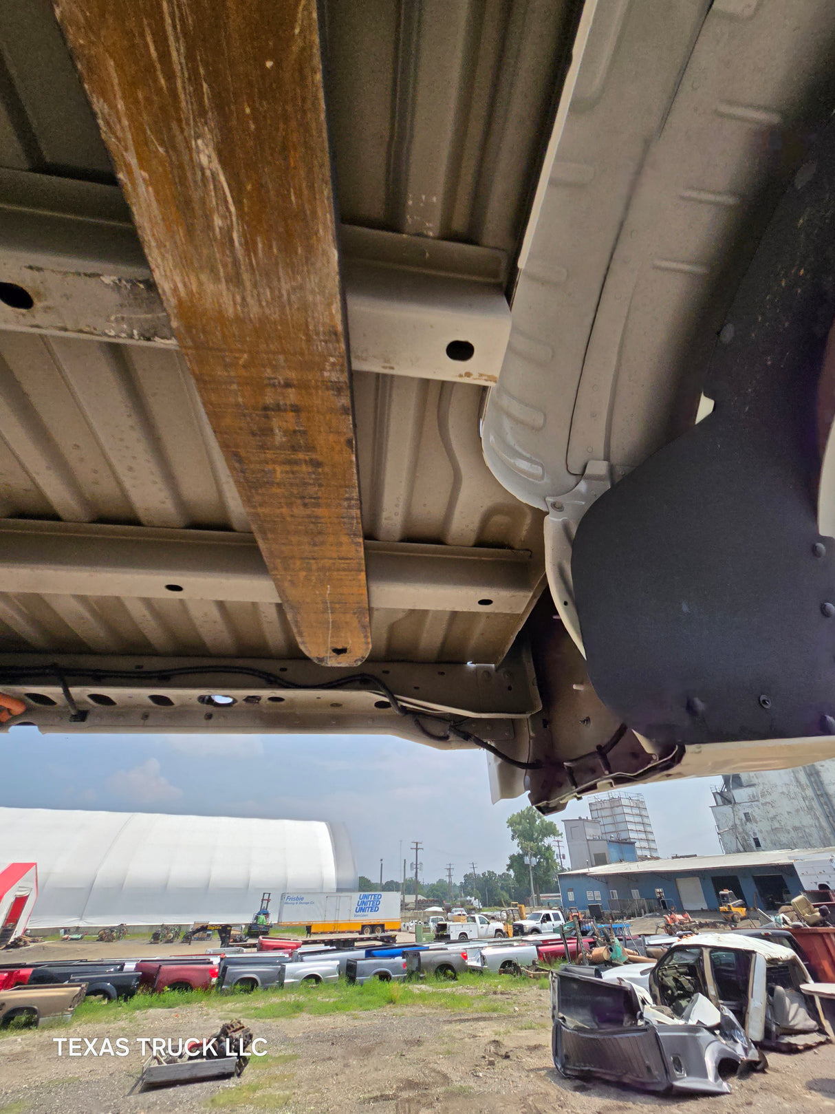 2023-2025 Ford Super Duty F350 F450 F550 8' Dually Truck Bed - Oxford White