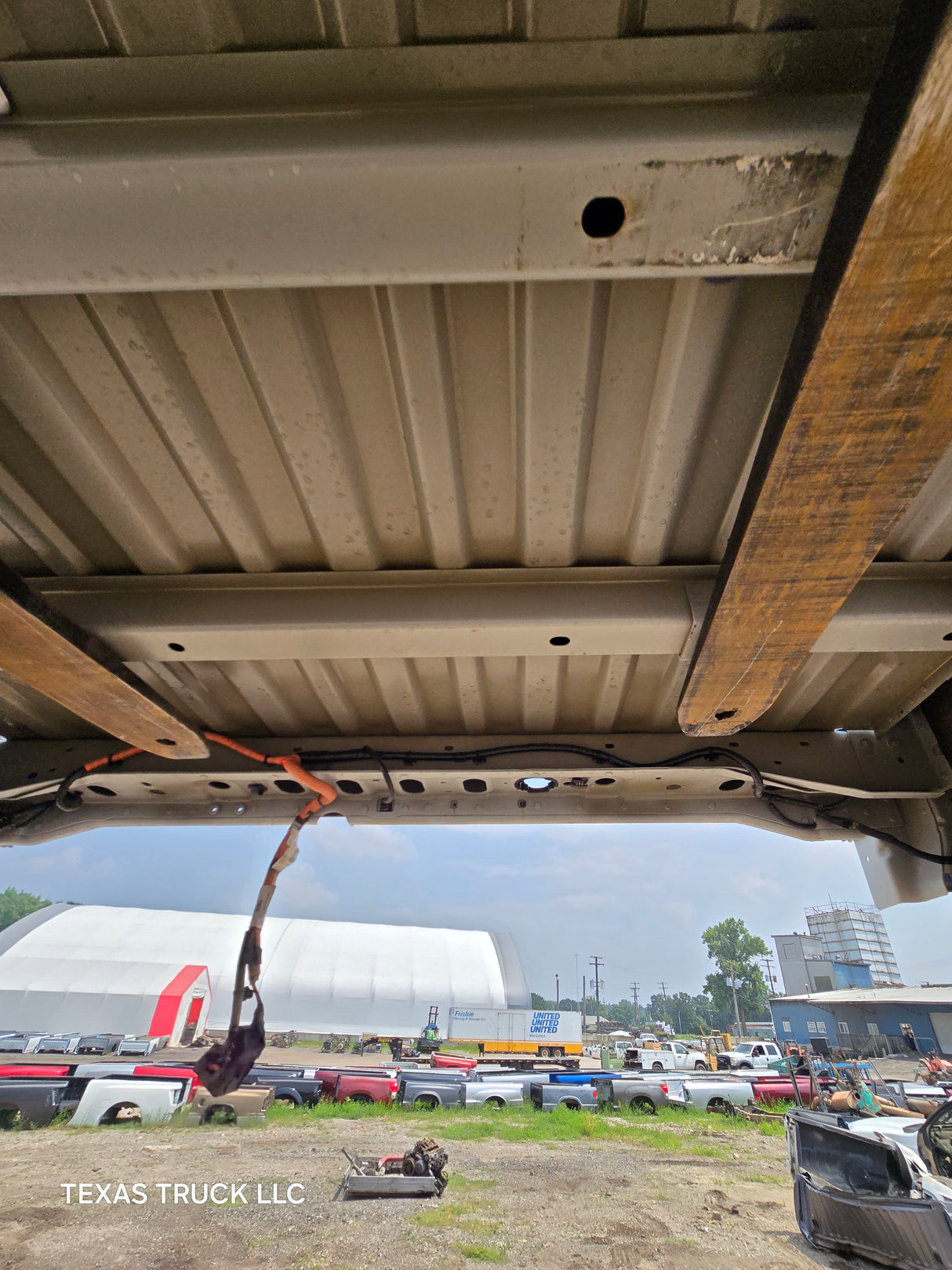 2023-2025 Ford Super Duty F350 F450 F550 8' Dually Truck Bed - Oxford White