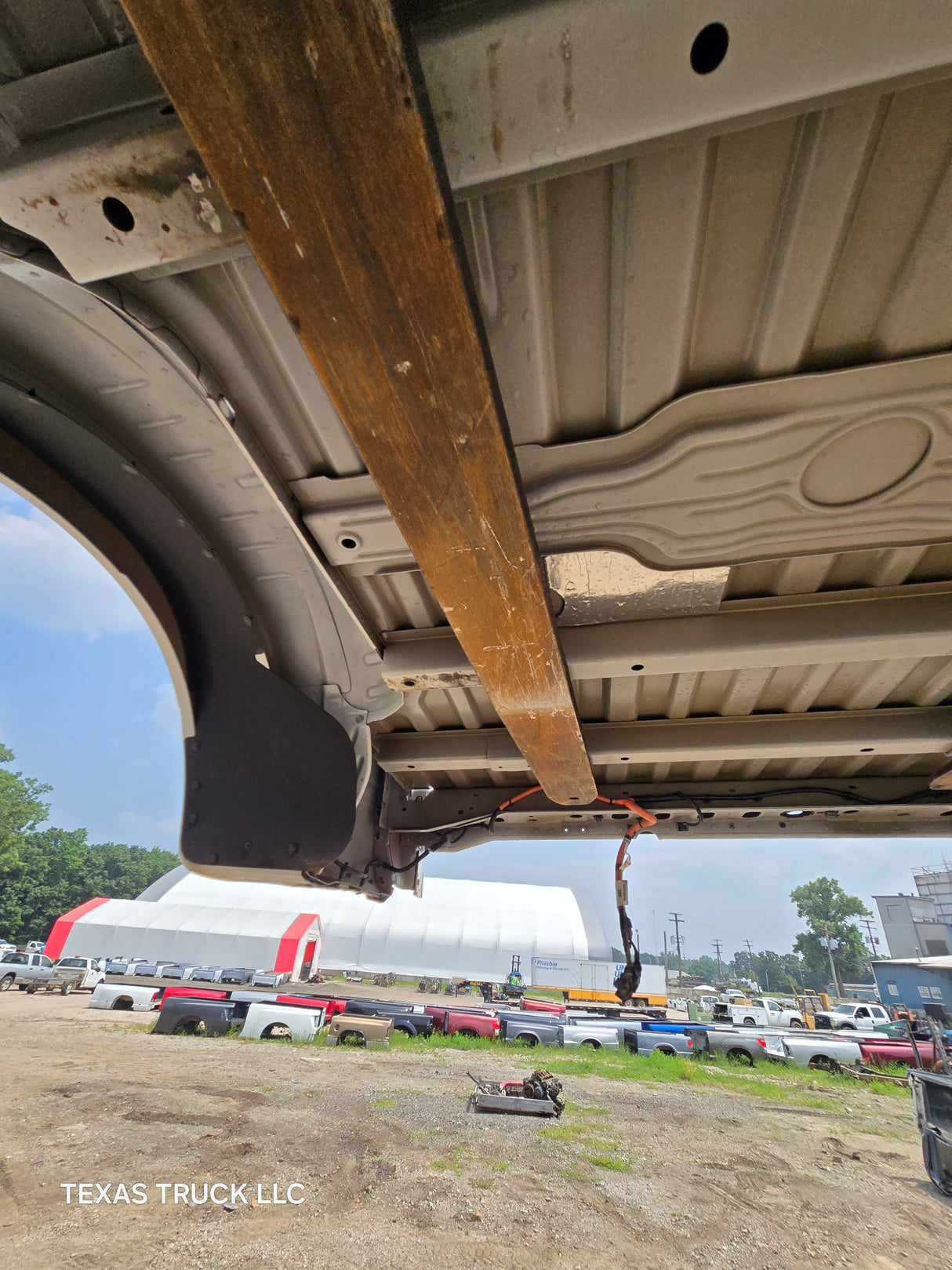 2023-2025 Ford Super Duty F350 F450 F550 8' Dually Truck Bed - Oxford White