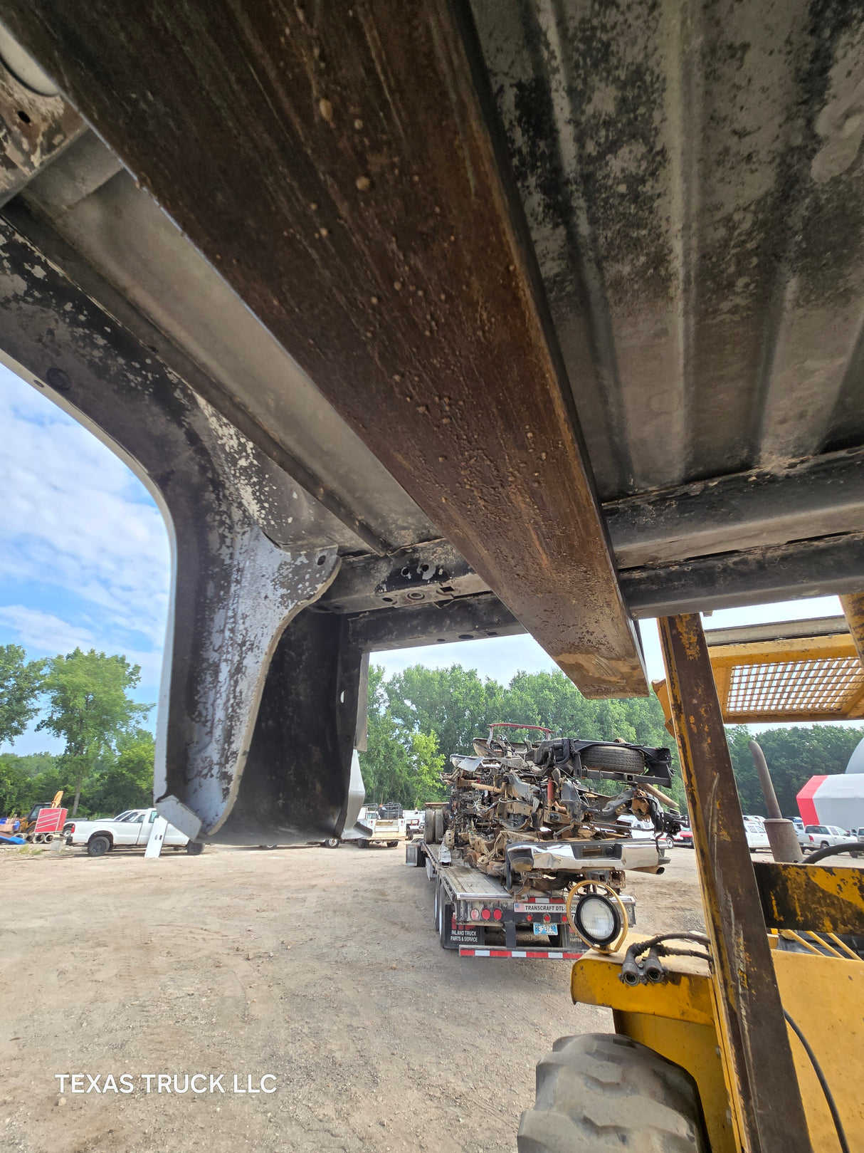 2007-2013 Chevrolet Silverado 1500 5' 8" Short Truck Bed - Silver