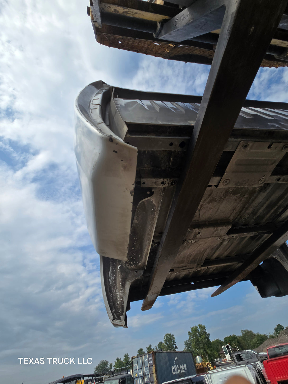 2007-2013 Chevrolet Silverado 1500 5' 8" Short Truck Bed - Silver