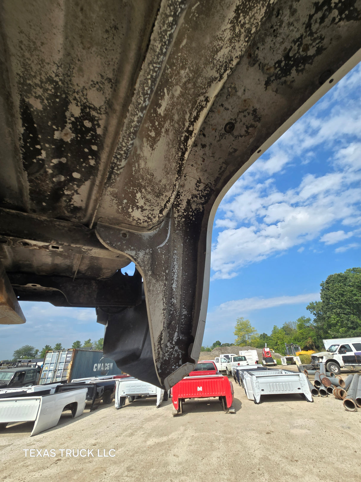 2007-2013 Chevrolet Silverado 1500 5' 8" Short Truck Bed - Silver