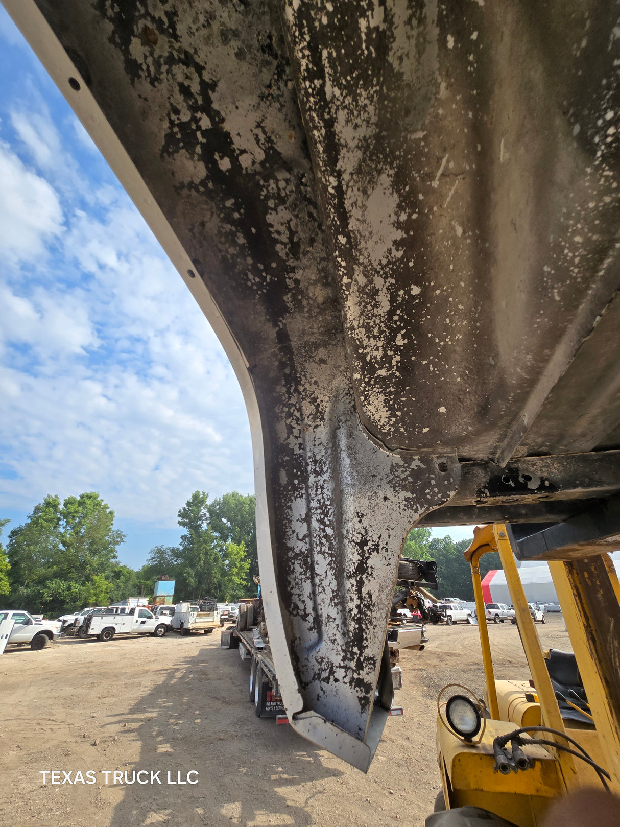 2007-2013 Chevrolet Silverado 1500 5' 8" Short Truck Bed - Silver