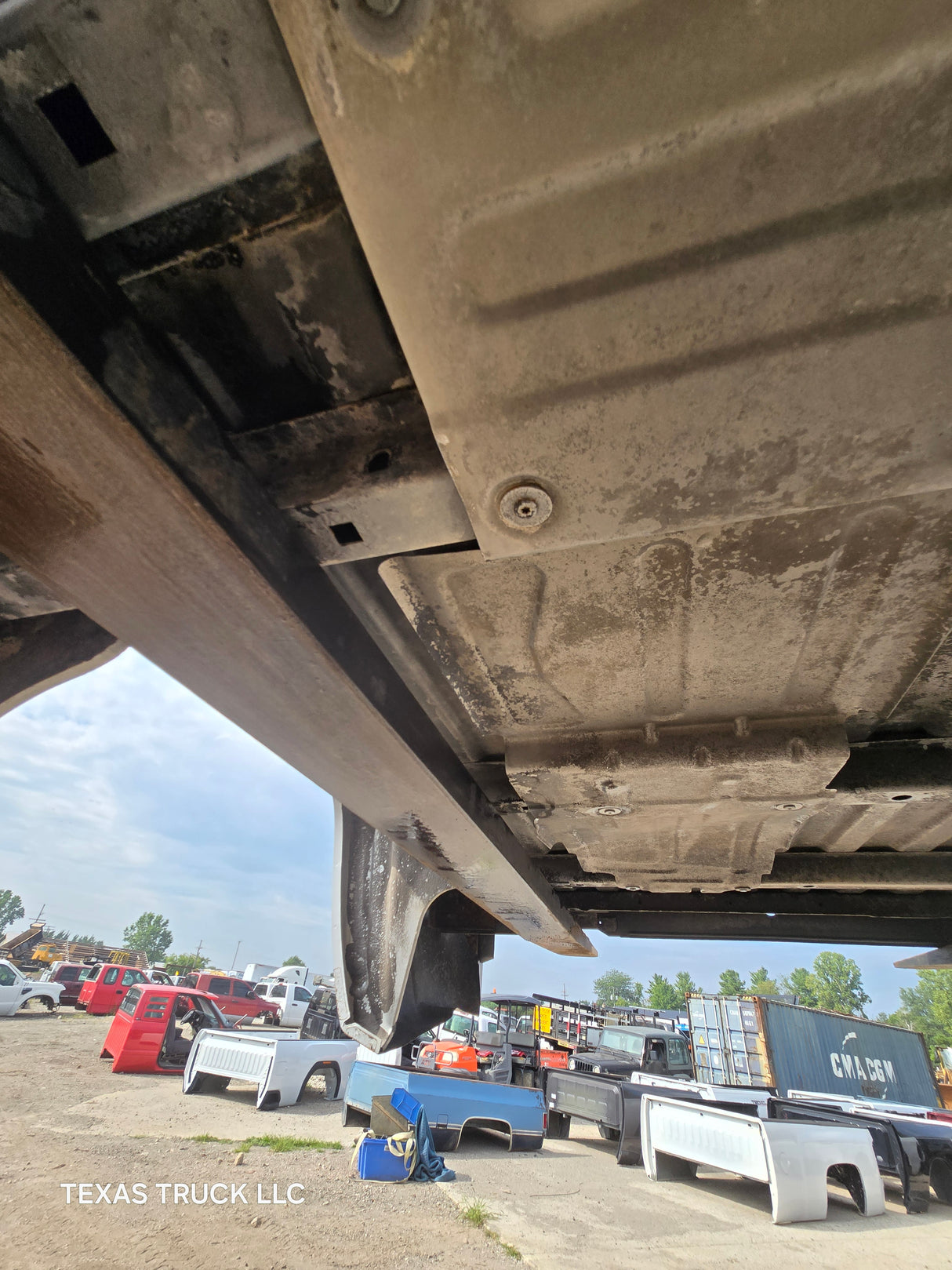 2007-2013 Chevrolet Silverado 1500 5' 8" Short Truck Bed - Silver