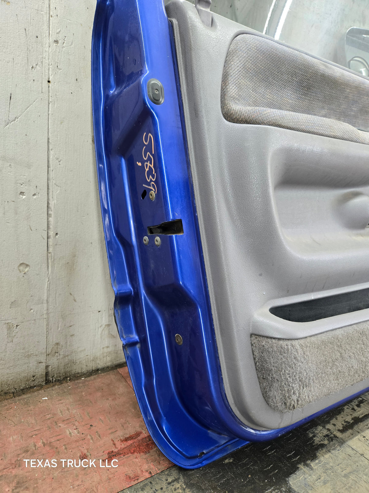 1994-2002 Dodge Ram 2nd Gen LH Driver Side Front Regular Cab / 2 door Extended Cab Door 1500 2500 3500 ROUND CORNER - Bright Blue