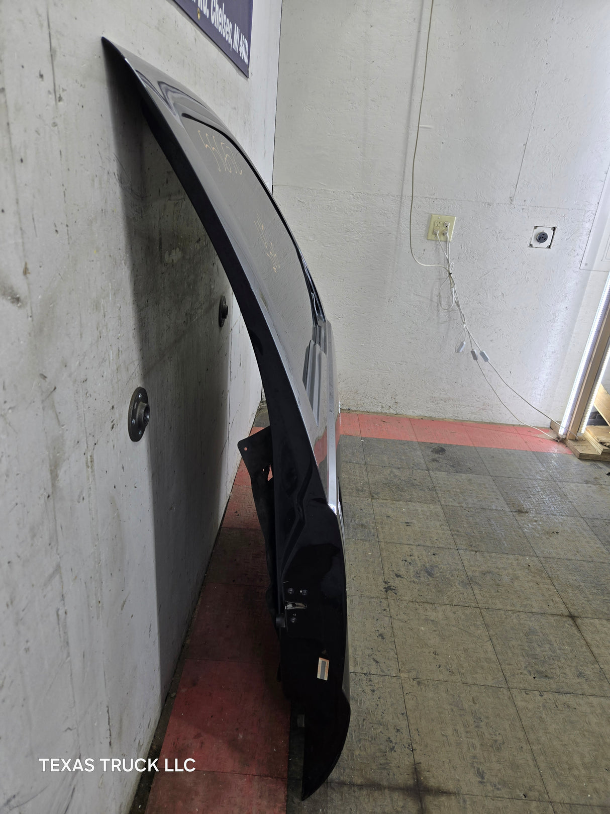 2012-2016 Ford Super Duty Passenger Side Front Door RH F250 F350 F450 F550 - Black