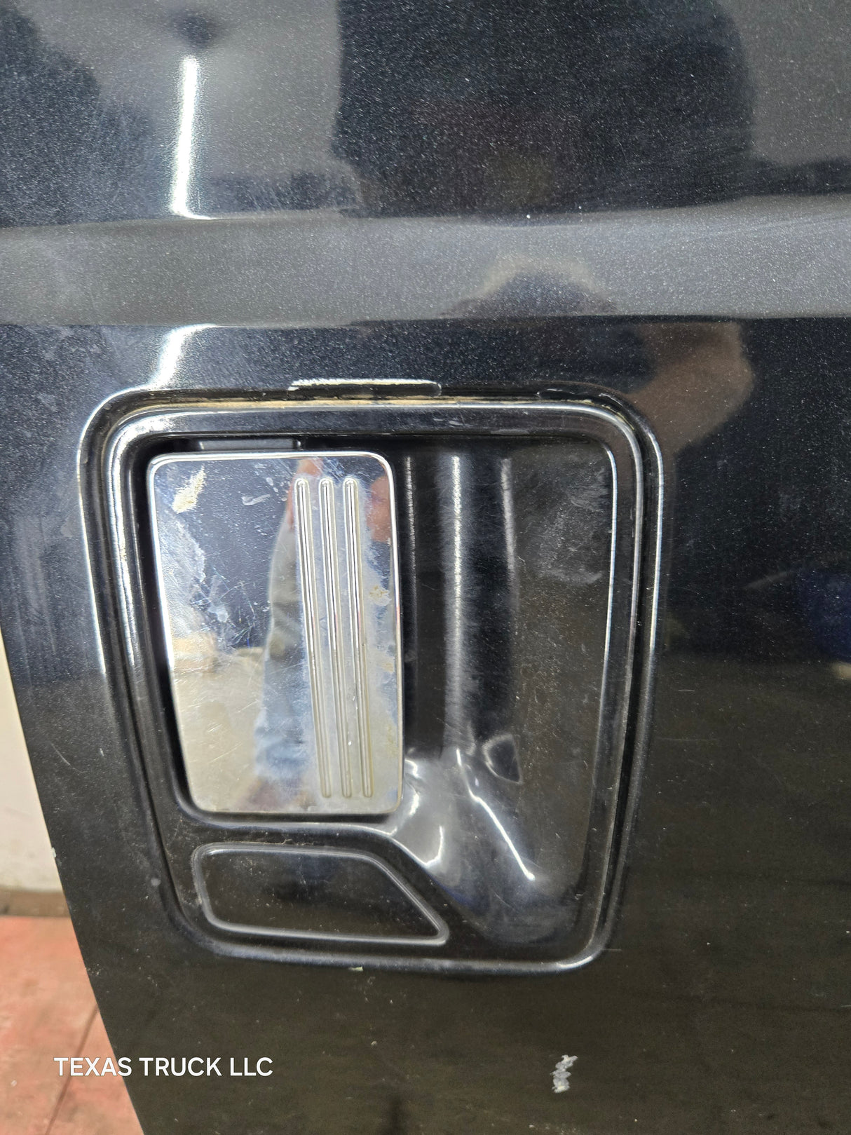 2012-2016 Ford Super Duty Passenger Side Front Door RH F250 F350 F450 F550 - Black