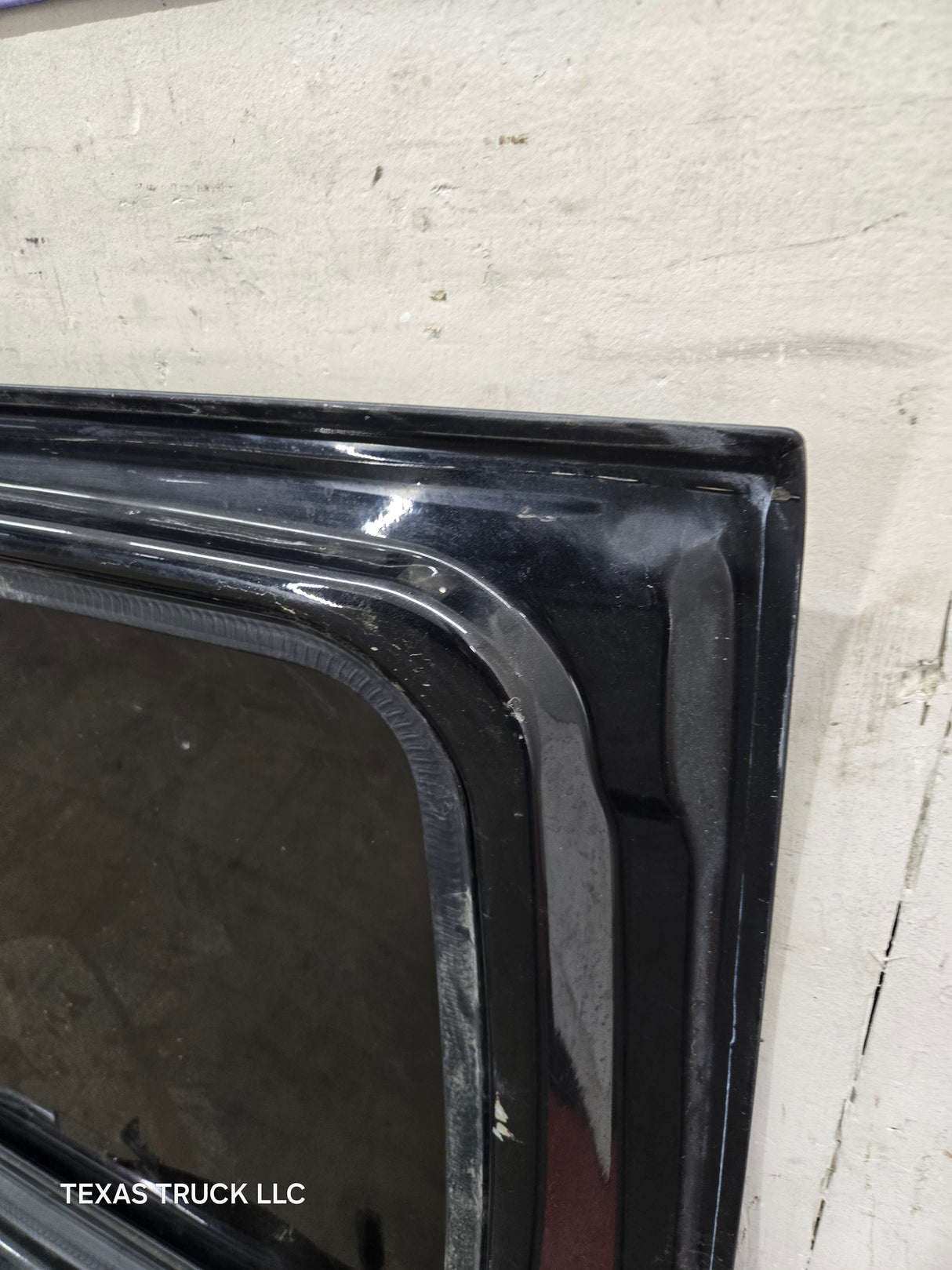 2012-2016 Ford Super Duty Passenger Side Front Door RH F250 F350 F450 F550 - Black