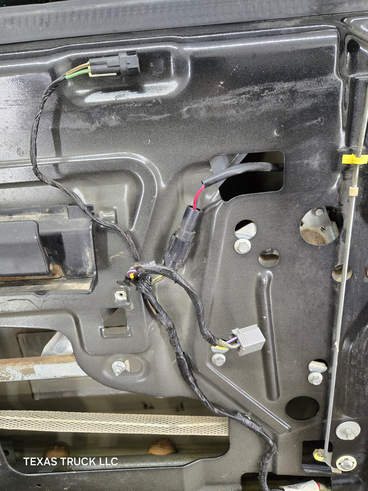 2012-2016 Ford Super Duty LH Driver Side Rear Crew Cab Door F250 F350 F450 F550 - Black