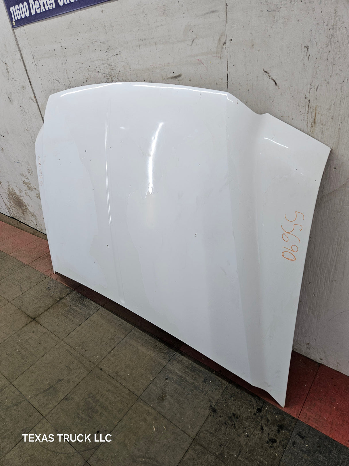 1999-2007 Ford Super Duty Hood F250 F350 F450 F550 - Oxford White