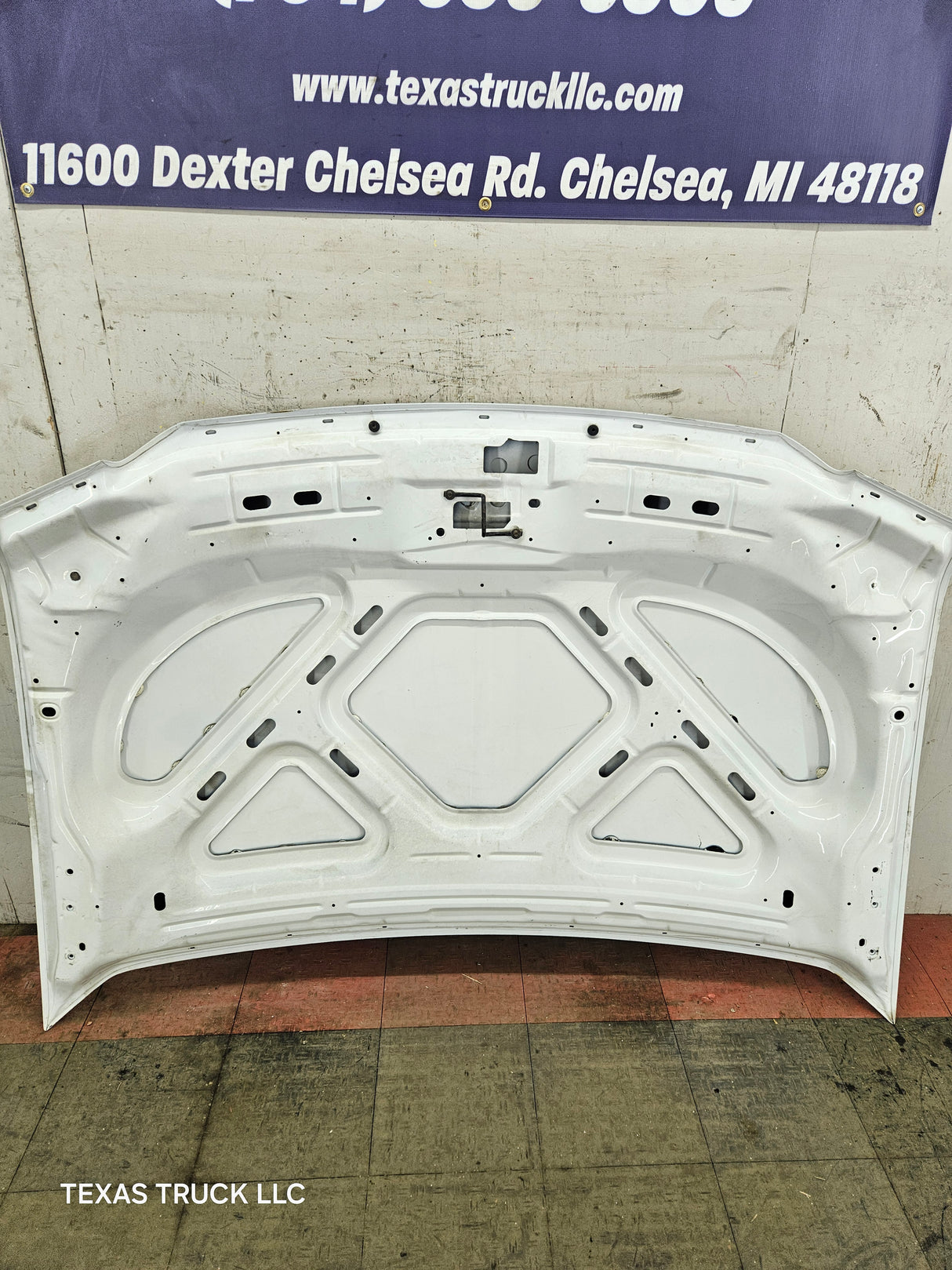 1999-2007 Ford Super Duty Hood F250 F350 F450 F550 - Oxford White