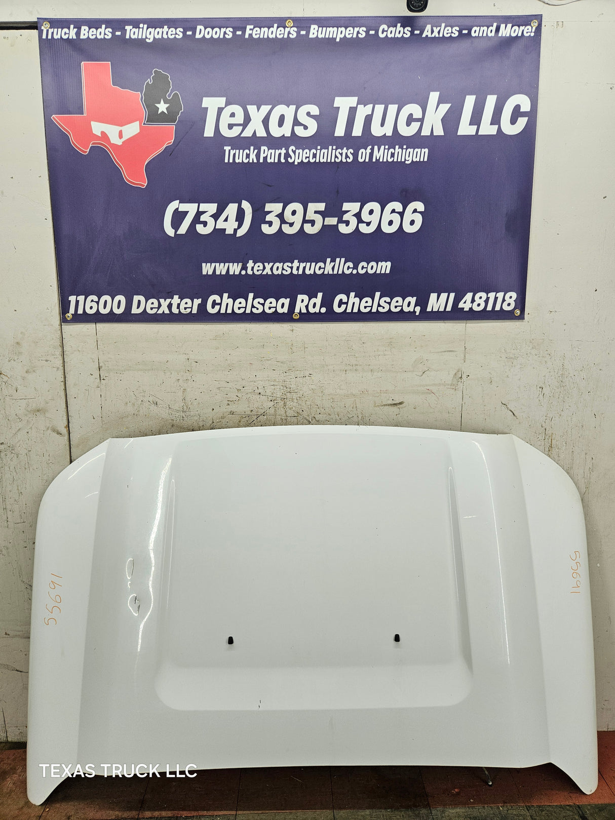 2011-2016 Ford Super Duty Hood F250 F350 F450 F550 - White