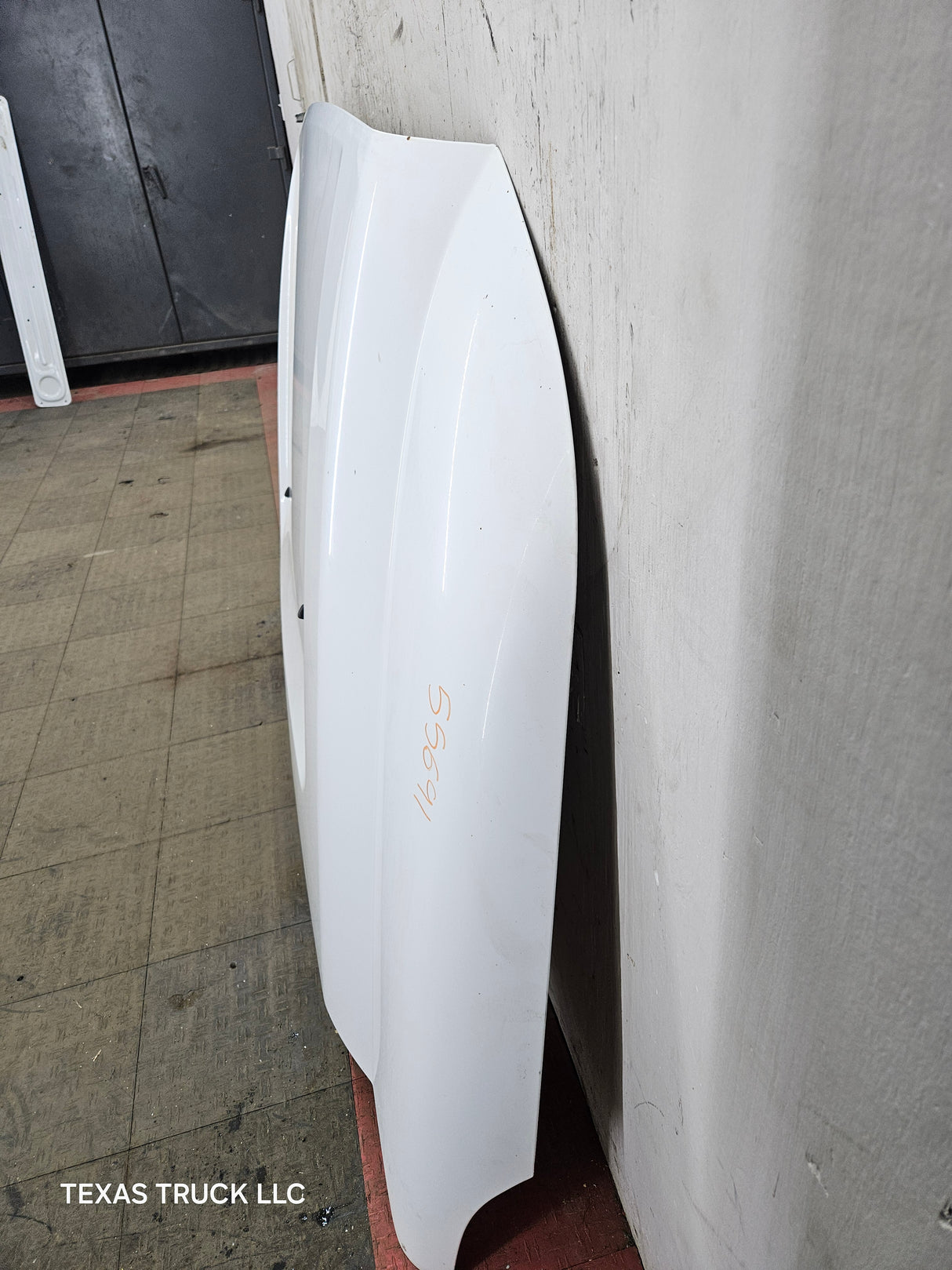 2011-2016 Ford Super Duty Hood F250 F350 F450 F550 - White