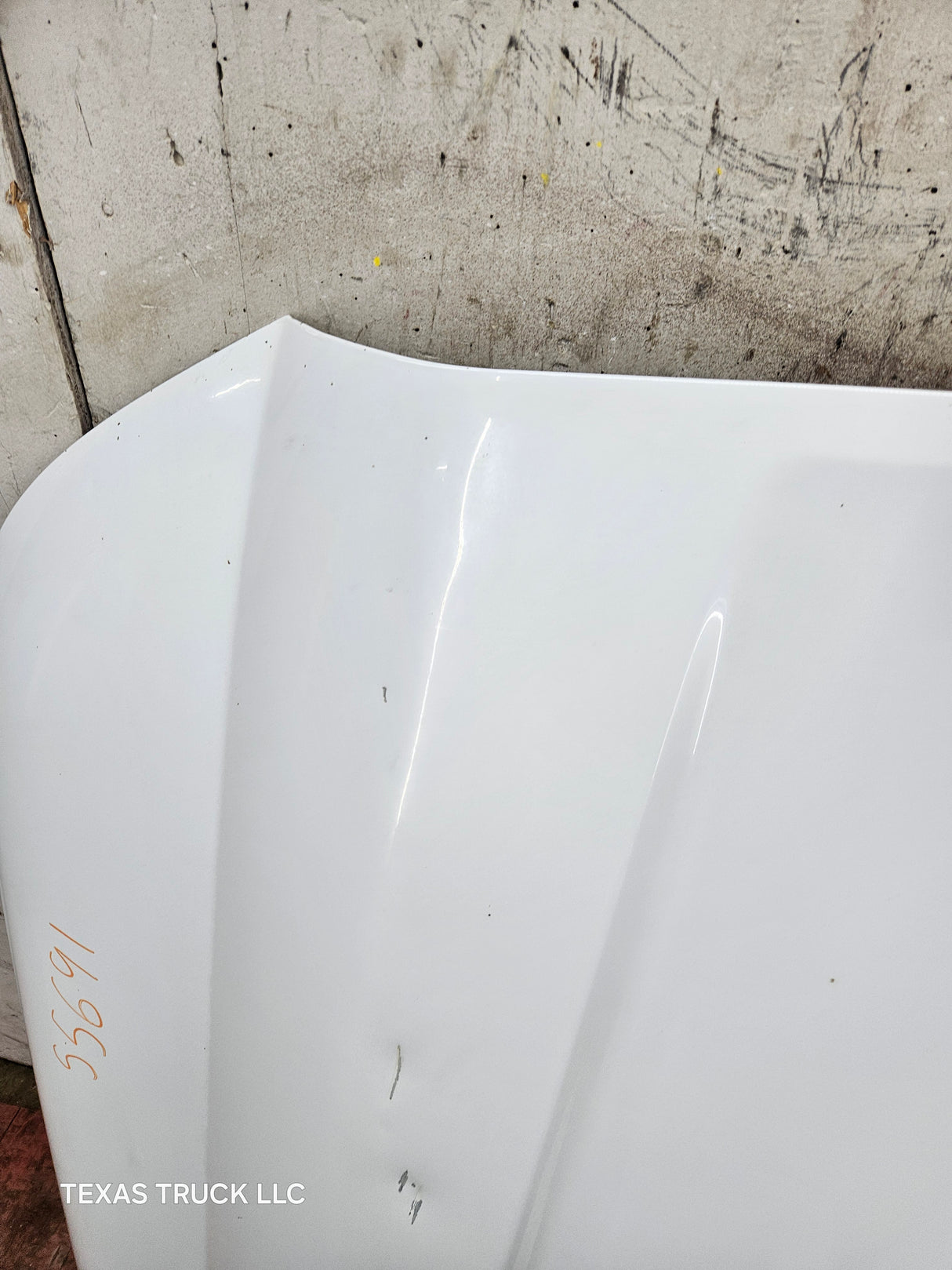 2011-2016 Ford Super Duty Hood F250 F350 F450 F550 - White