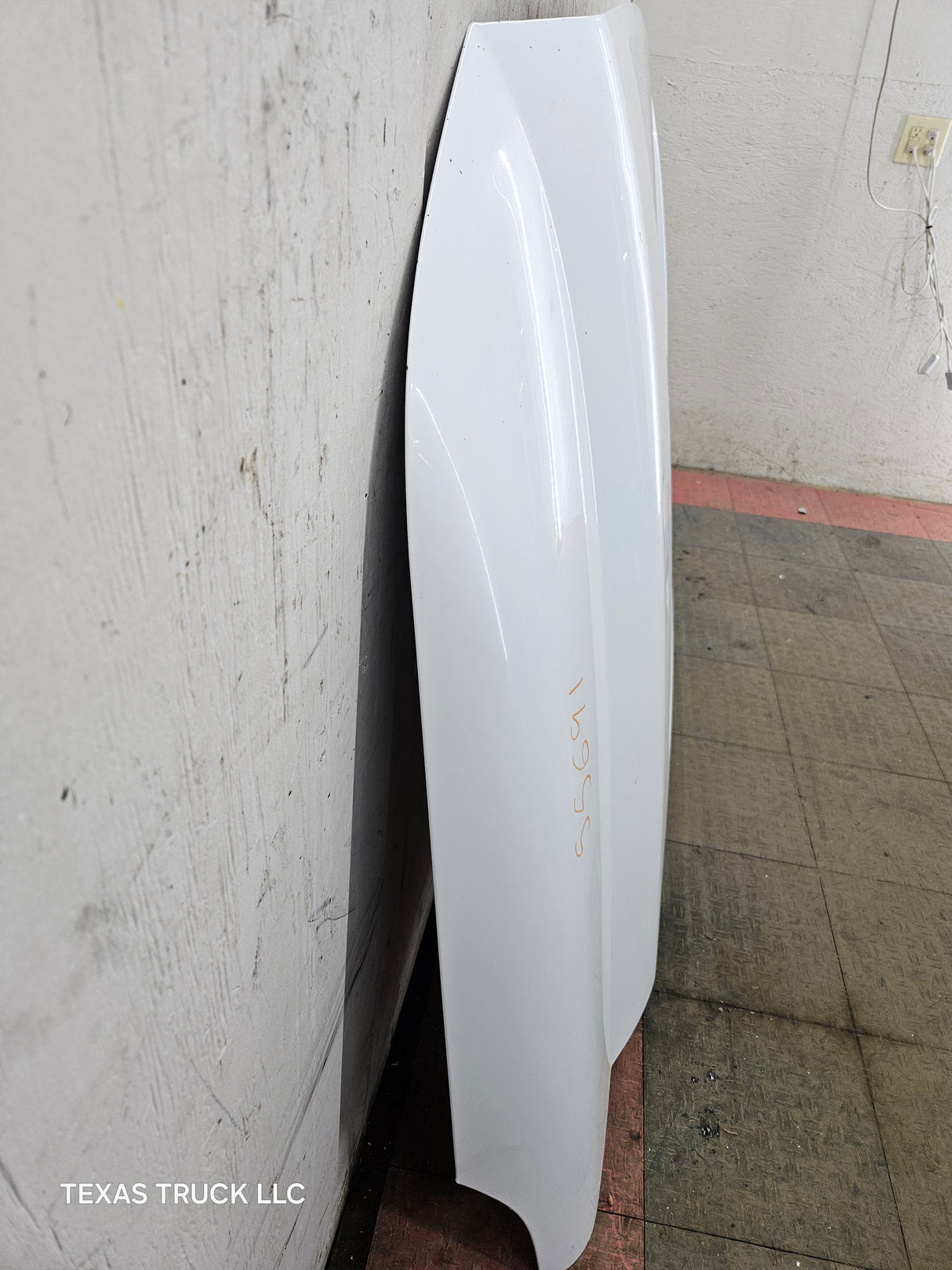 2011-2016 Ford Super Duty Hood F250 F350 F450 F550 - White