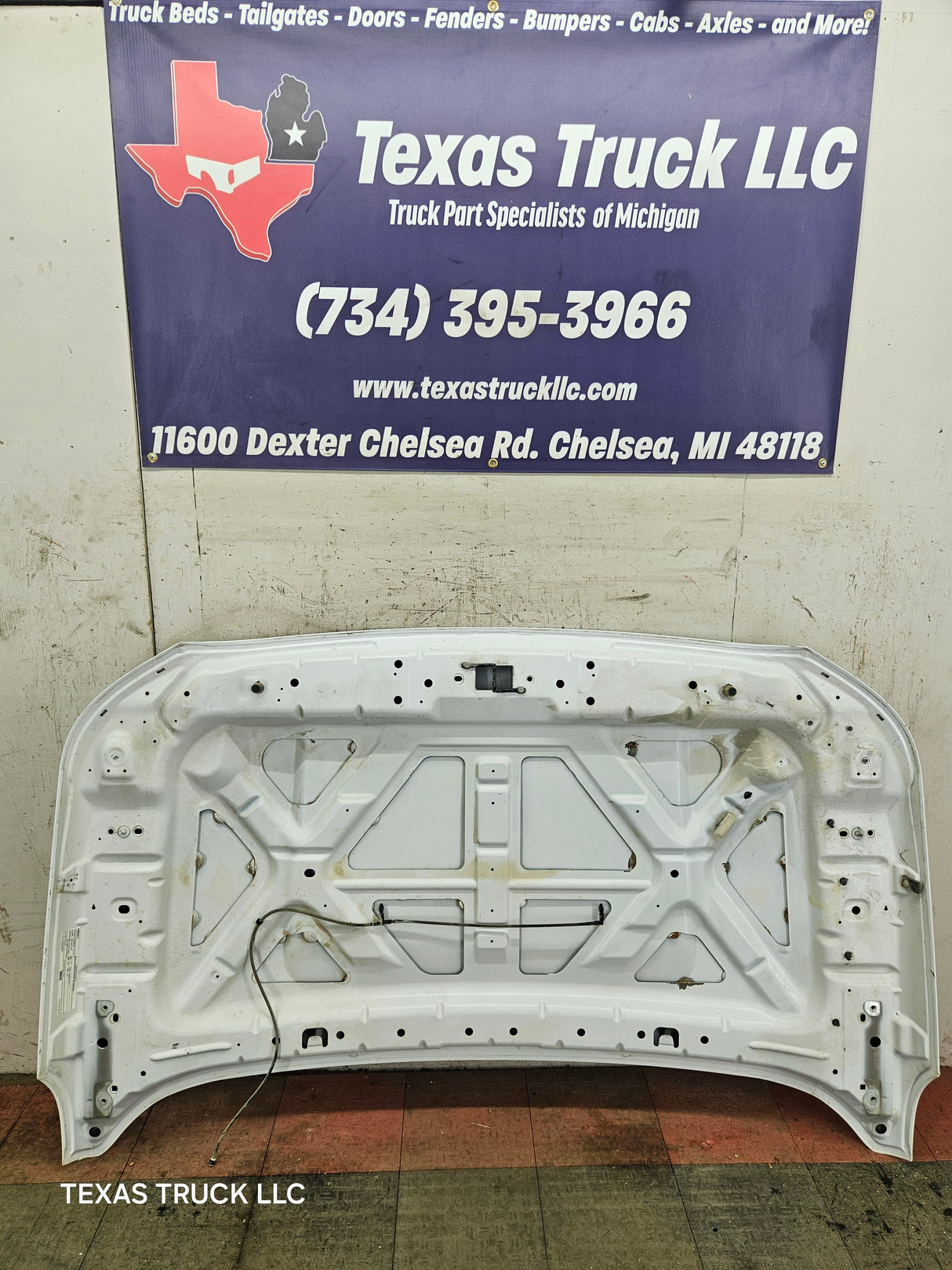 2011-2016 Ford Super Duty Hood F250 F350 F450 F550 - White