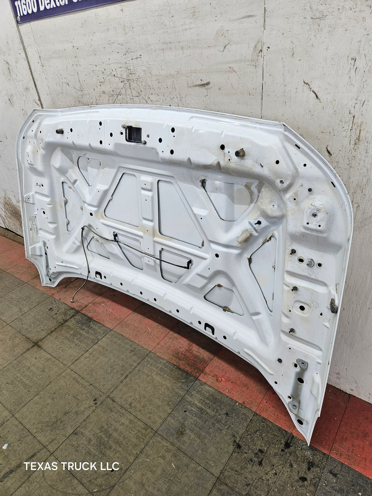 2011-2016 Ford Super Duty Hood F250 F350 F450 F550 - White