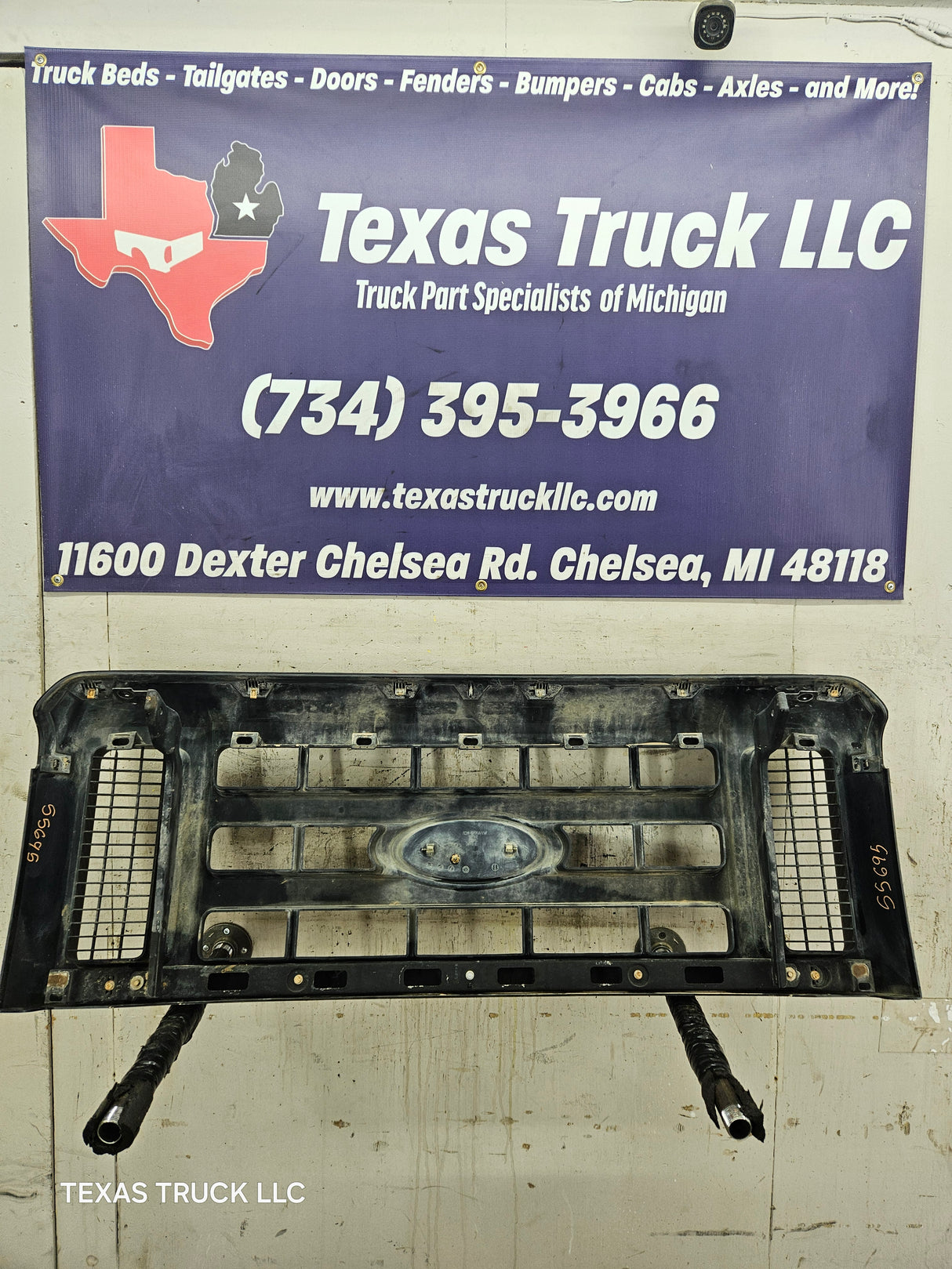 2008-2010 Ford Super Duty F250 F350 F450 F550 Grill Surround