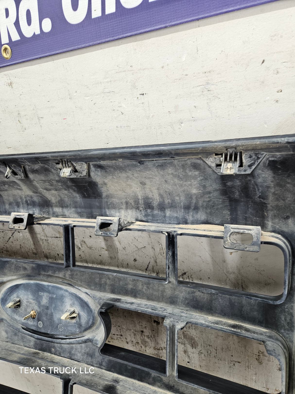 2008-2010 Ford Super Duty F250 F350 F450 F550 Grill Surround