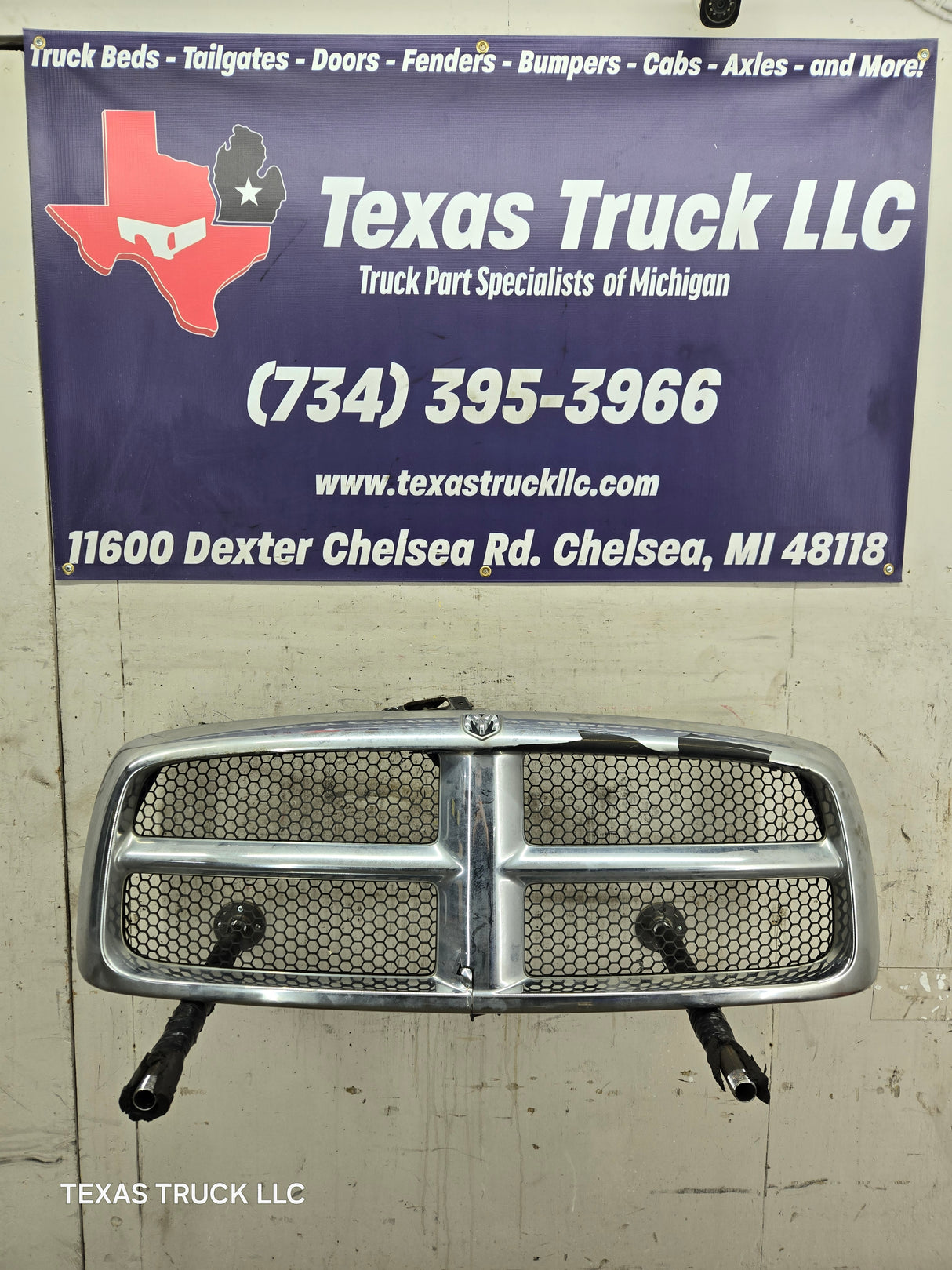 2002-2005 Dodge Ram 3rd Gen 1500 2500 3500 Chrome Grill