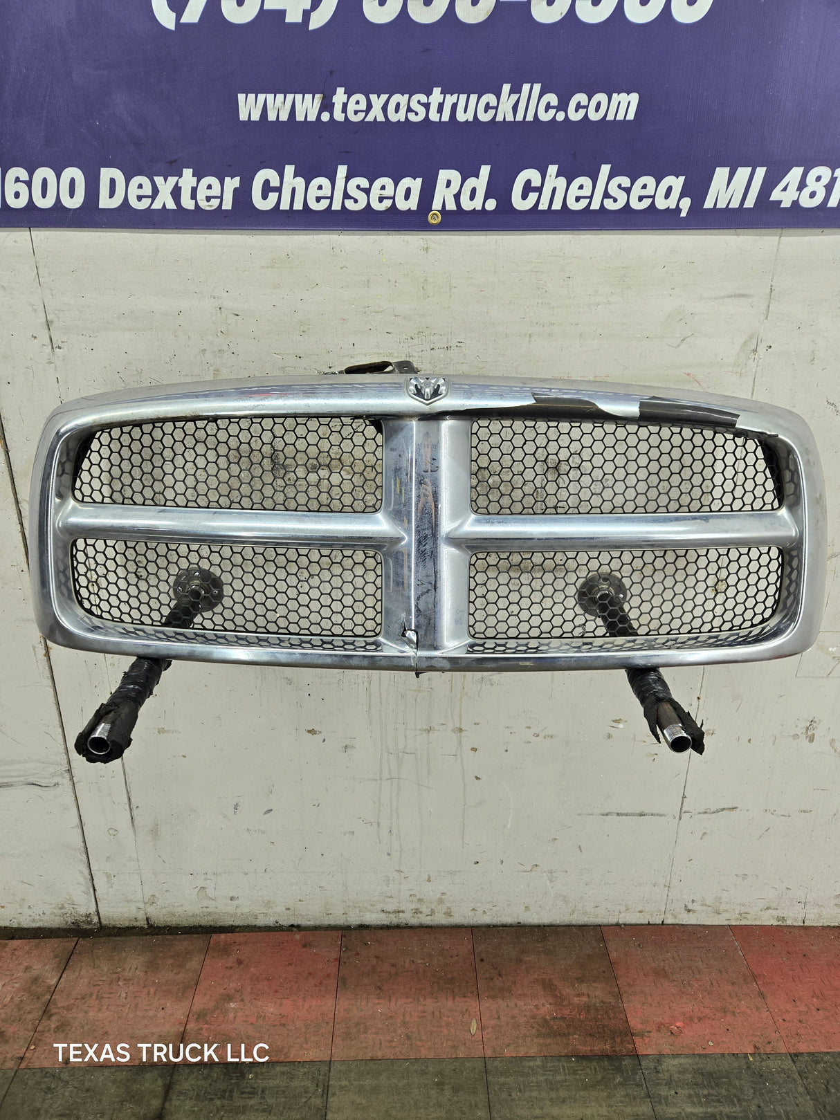 2002-2005 Dodge Ram 3rd Gen 1500 2500 3500 Chrome Grill