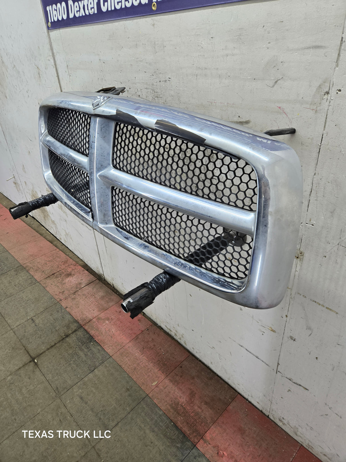 2002-2005 Dodge Ram 3rd Gen 1500 2500 3500 Chrome Grill
