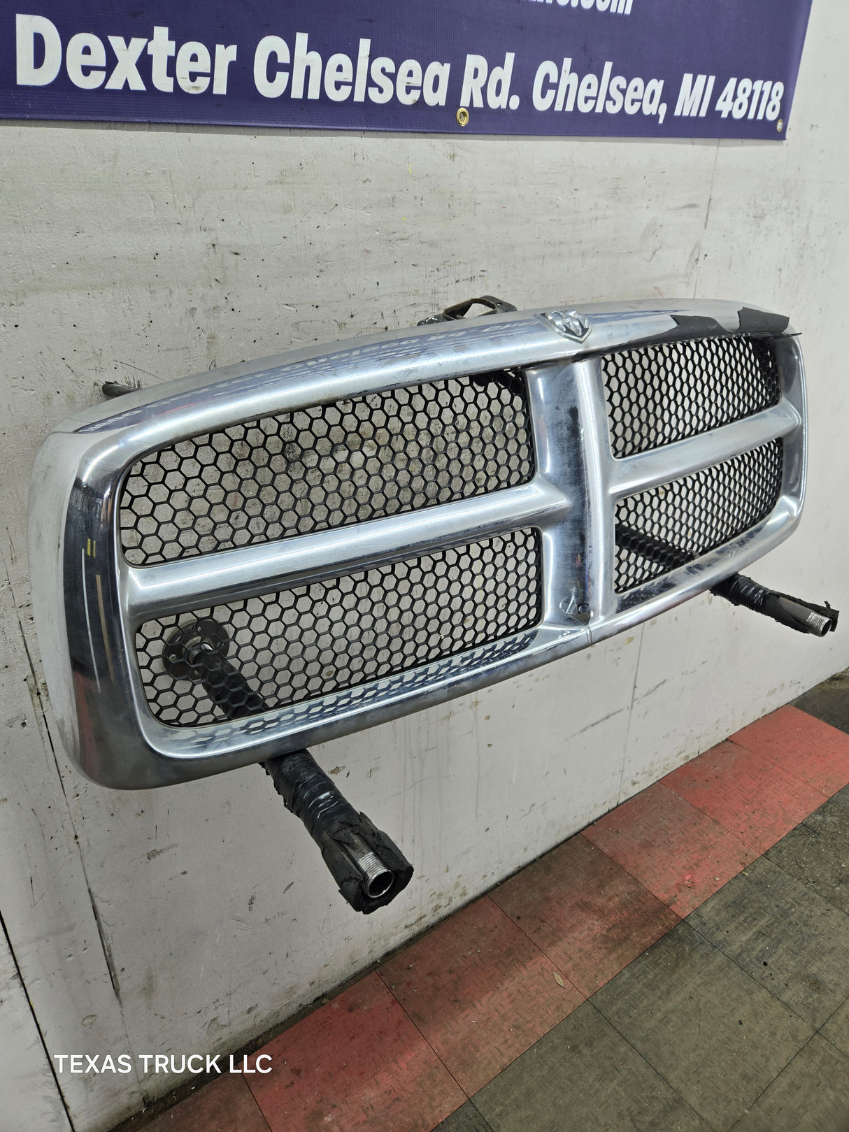 2002-2005 Dodge Ram 3rd Gen 1500 2500 3500 Chrome Grill