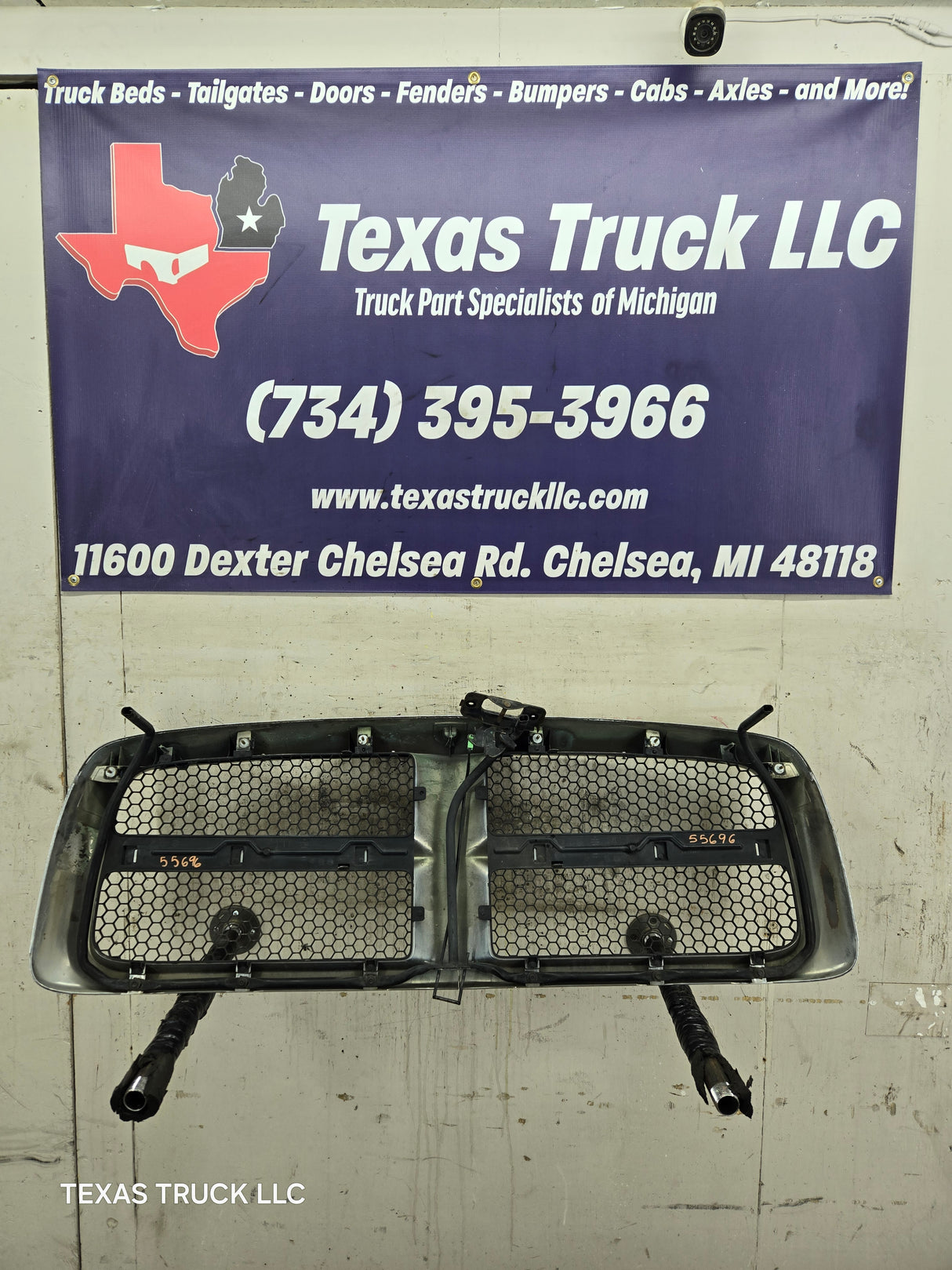 2002-2005 Dodge Ram 3rd Gen 1500 2500 3500 Chrome Grill