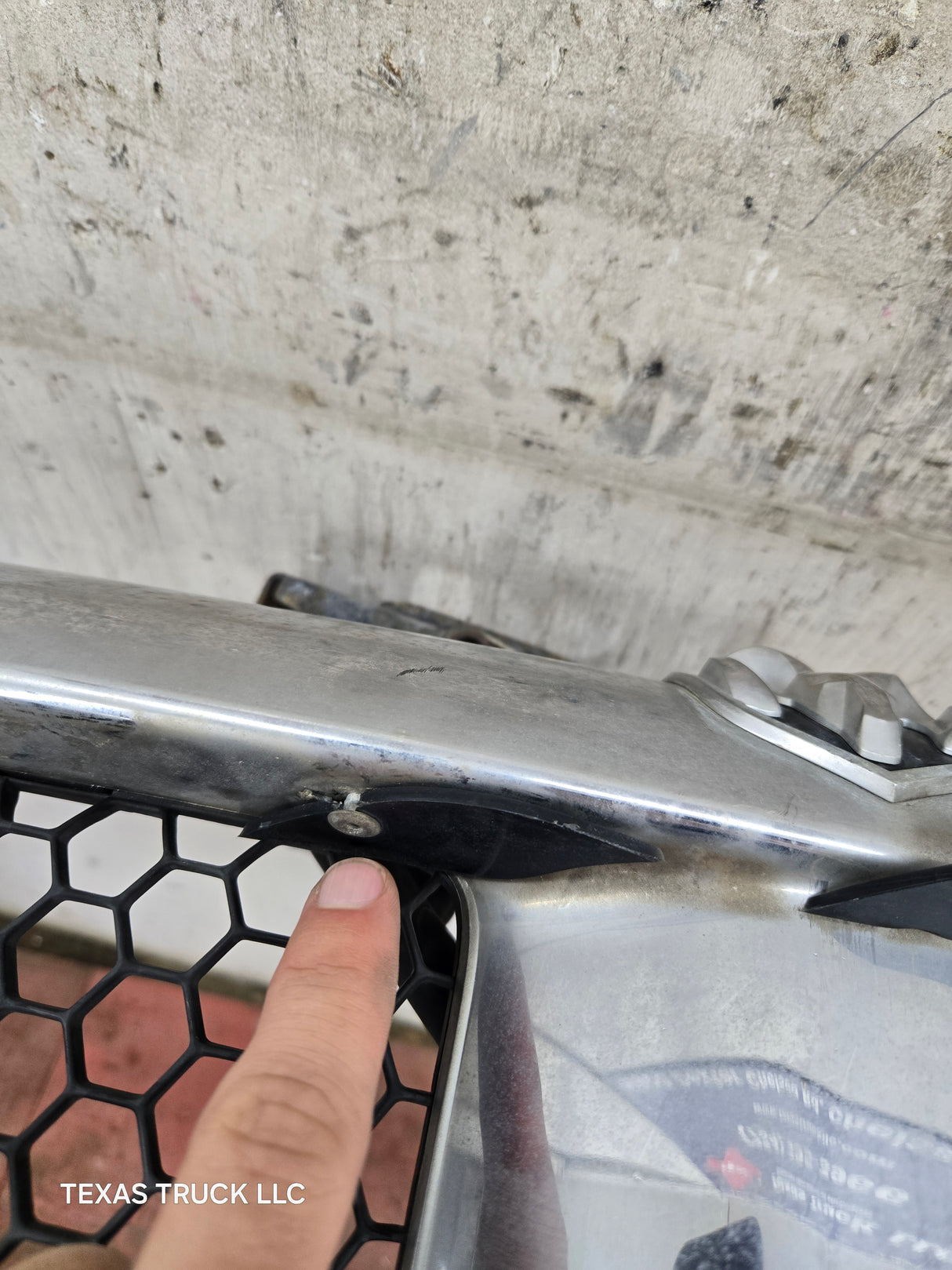 2002-2005 Dodge Ram 3rd Gen 1500 2500 3500 Chrome Grill