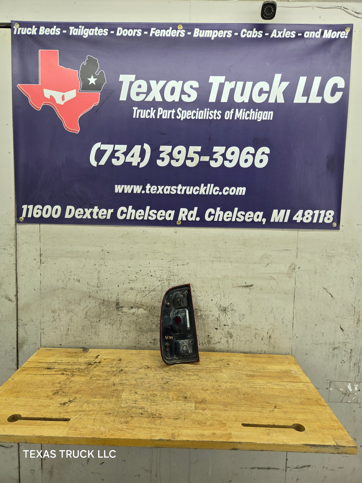 2008-2016 Ford Super Duty F250 F350 F450 F550 RH Passenger Side Tail Light