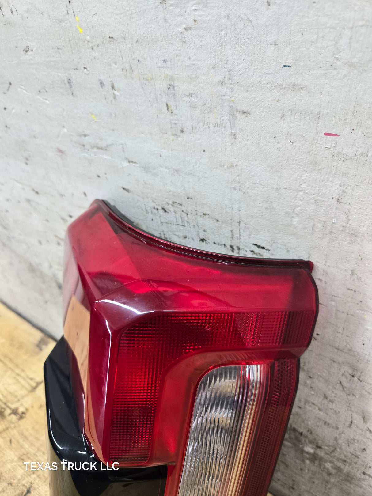 2023-2025 Ford Super Duty F250 F350 LH Driver Side Tail Light With Bliss PC3B-13B505-B