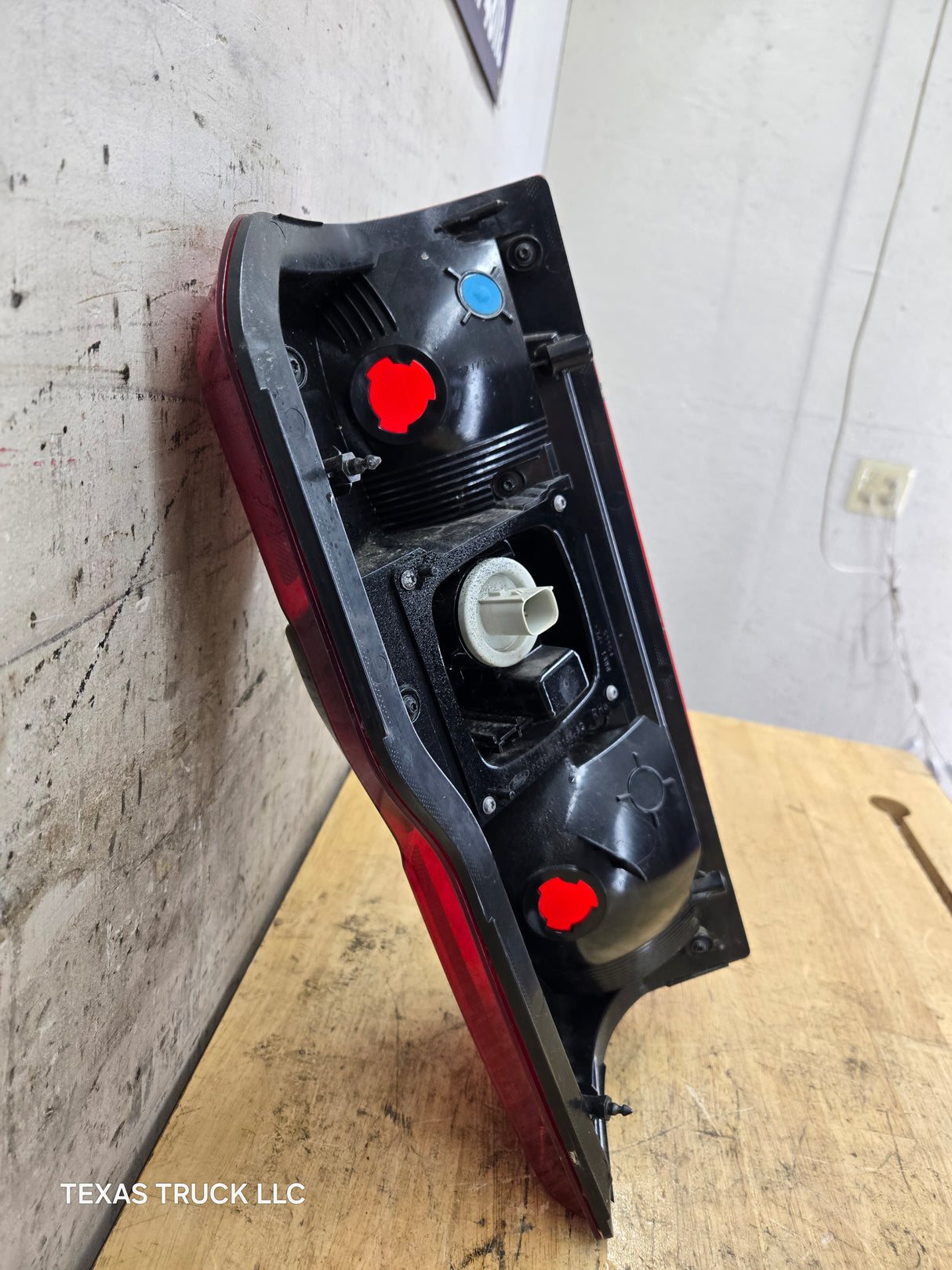 2023-2025 Ford Super Duty F250 F350 RH Passenger Side Tail Light With Bliss PC3B-13B504-B