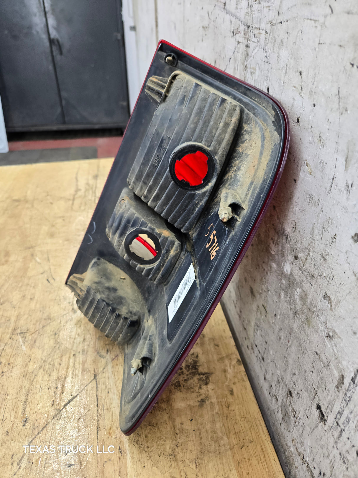 2004-2008 Ford F-150 Driver Side Tail Light Left Hand 5L34-13405-CA