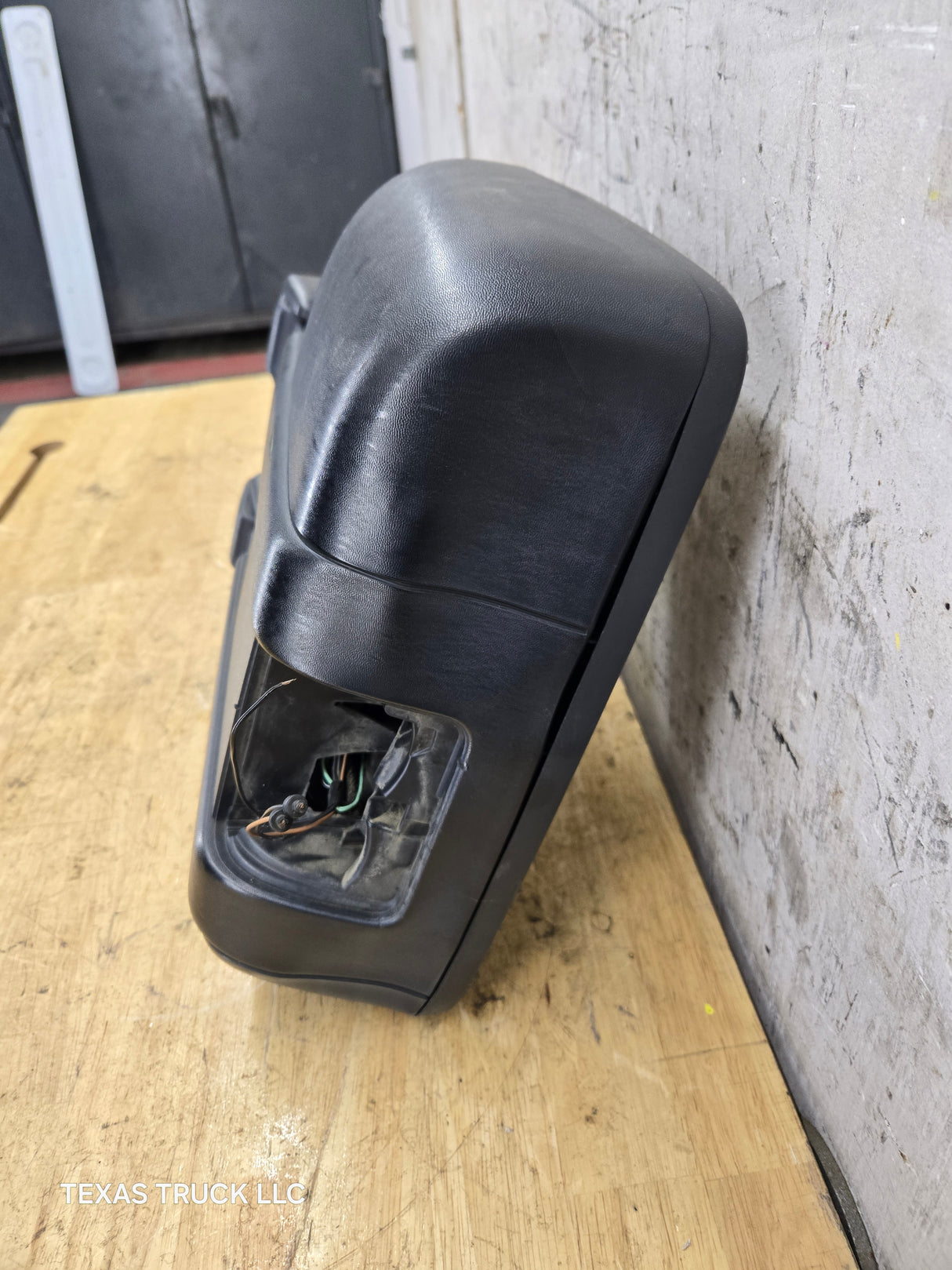 2008-2010 Ford Super Duty F250 F350 F450 F550 LH Driver Side Power & Heated Towing Mirror OEM