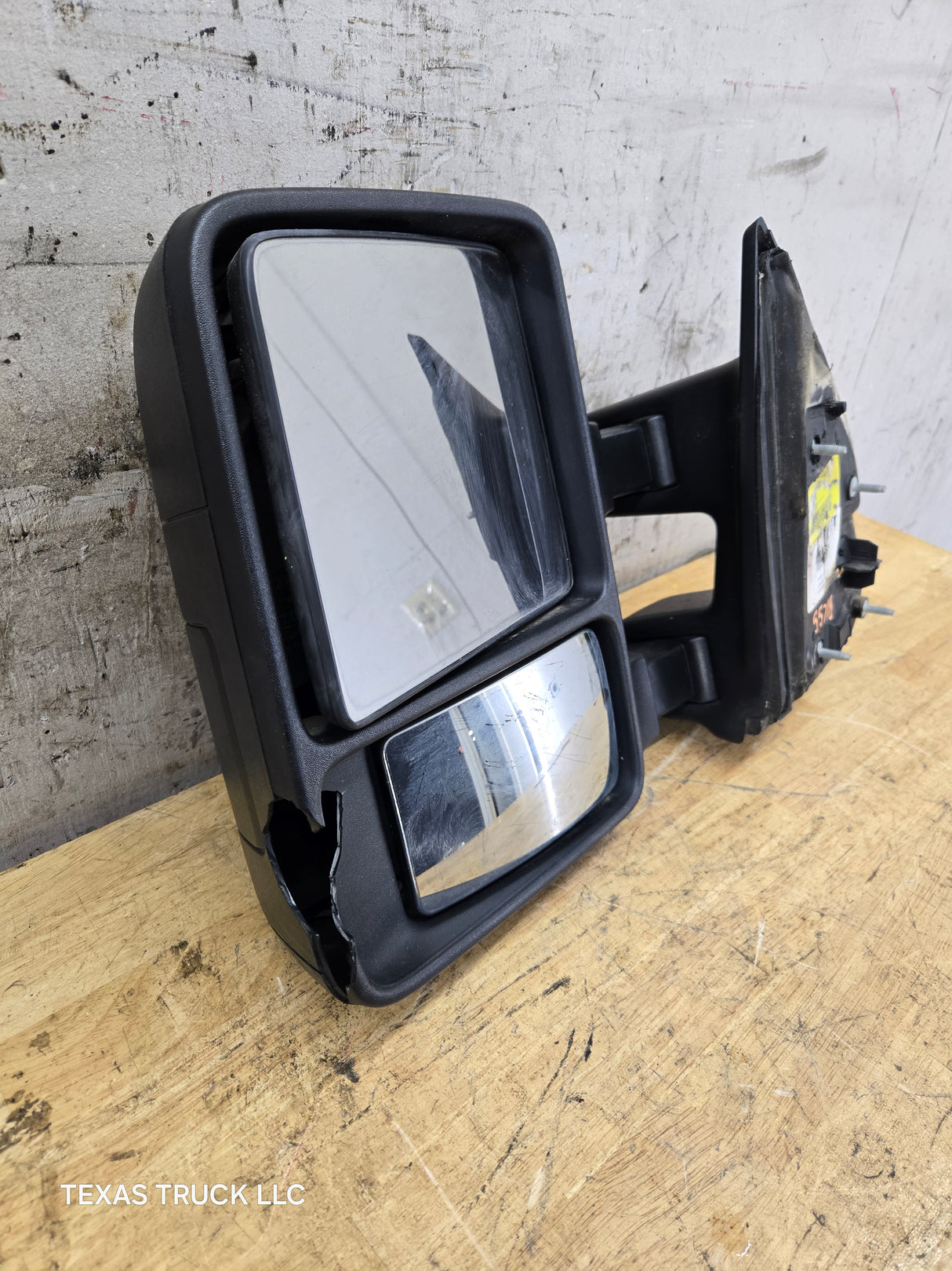 2008-2016 Ford Super Duty F250 F350 F450 F550 LH Driver Side Manual Towing Mirror OEM