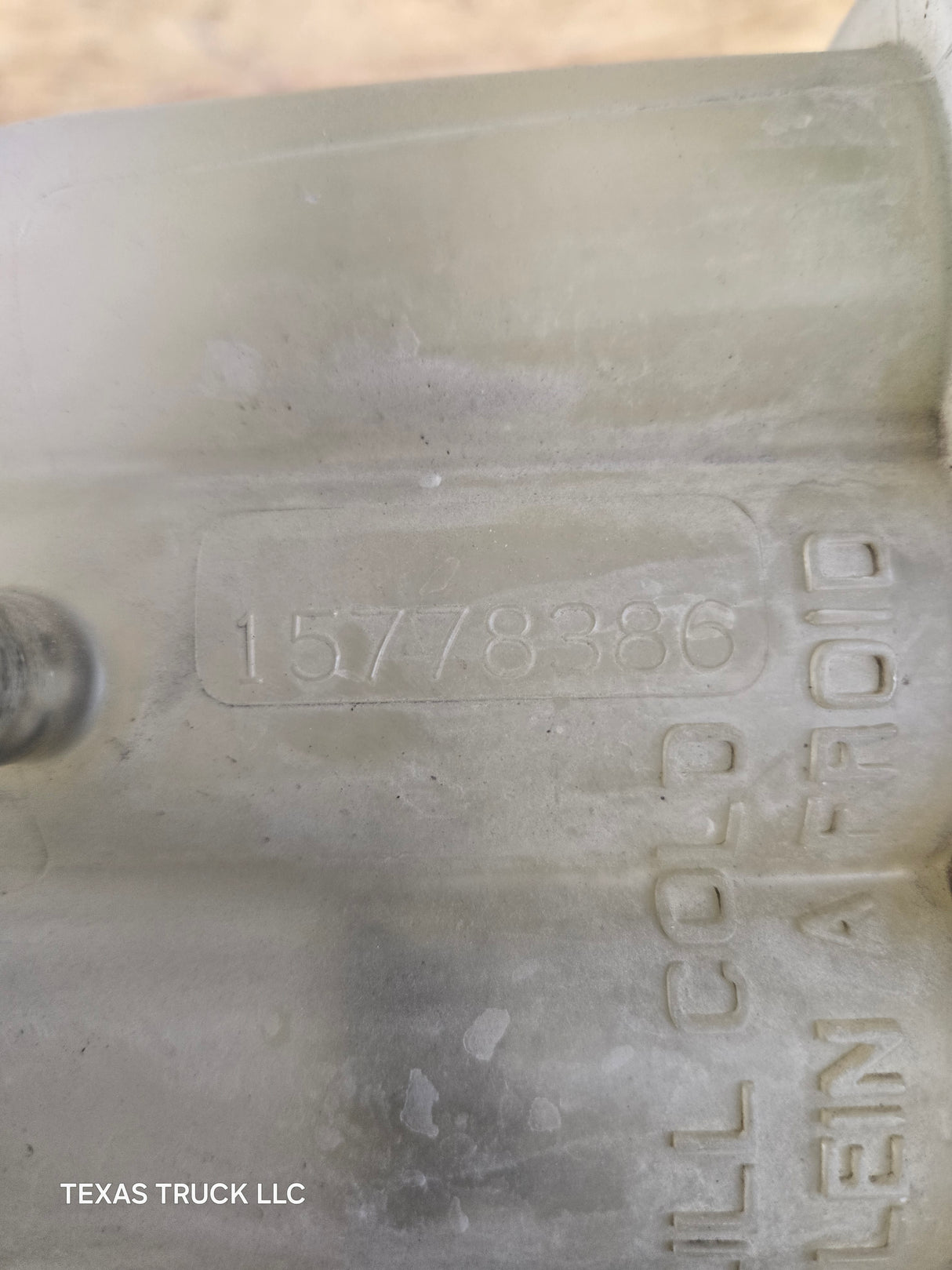 1999-2006 Chevrolet Silverado GMC Sierra 1500 Engine Coolant Overflow Reservoir Recovery Tank Degas Bottle 15808715