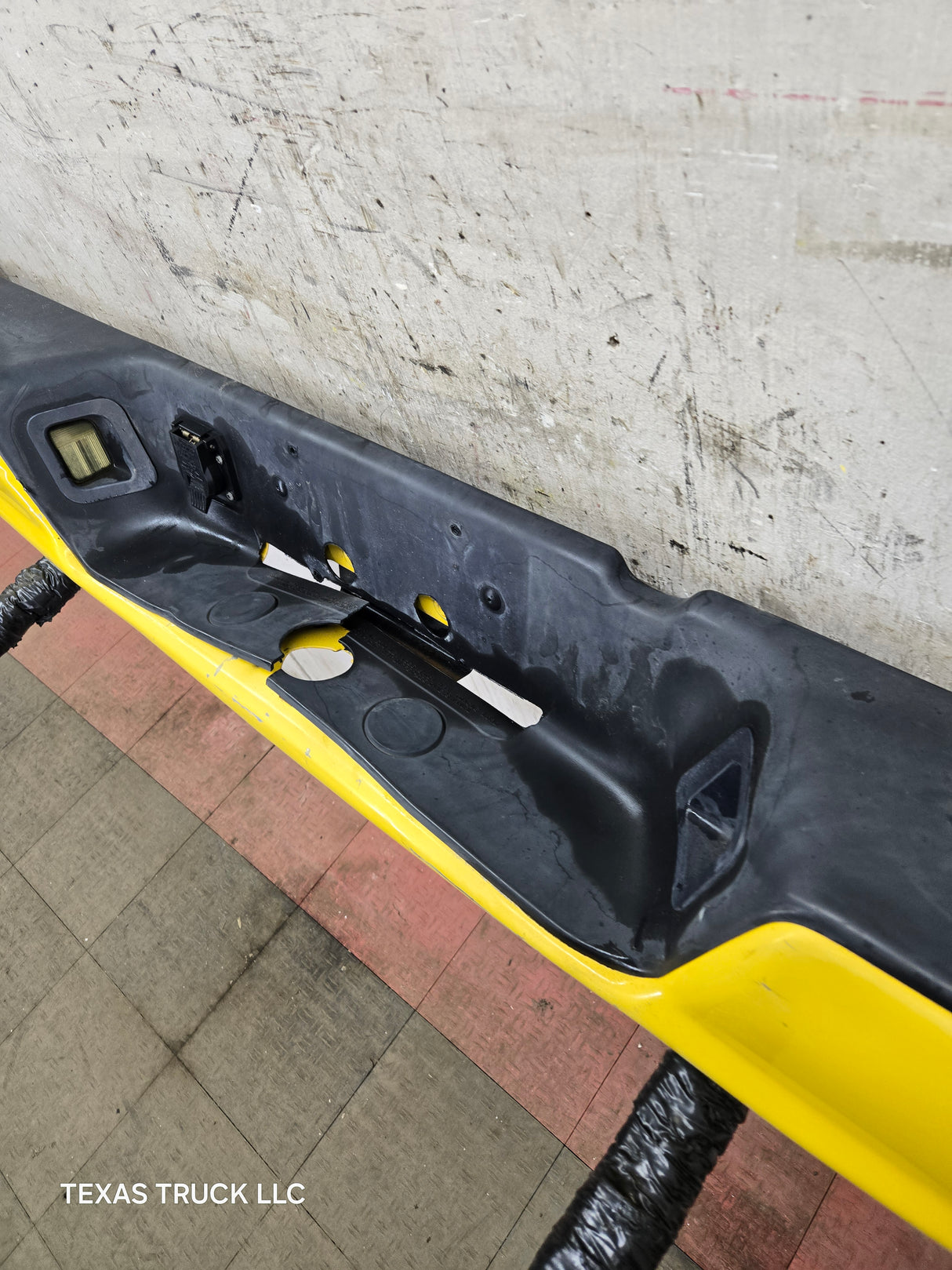 2003-2008 Dodge Ram 3rd Gen 1500 2500 3500 Rear Bumper - Yellow