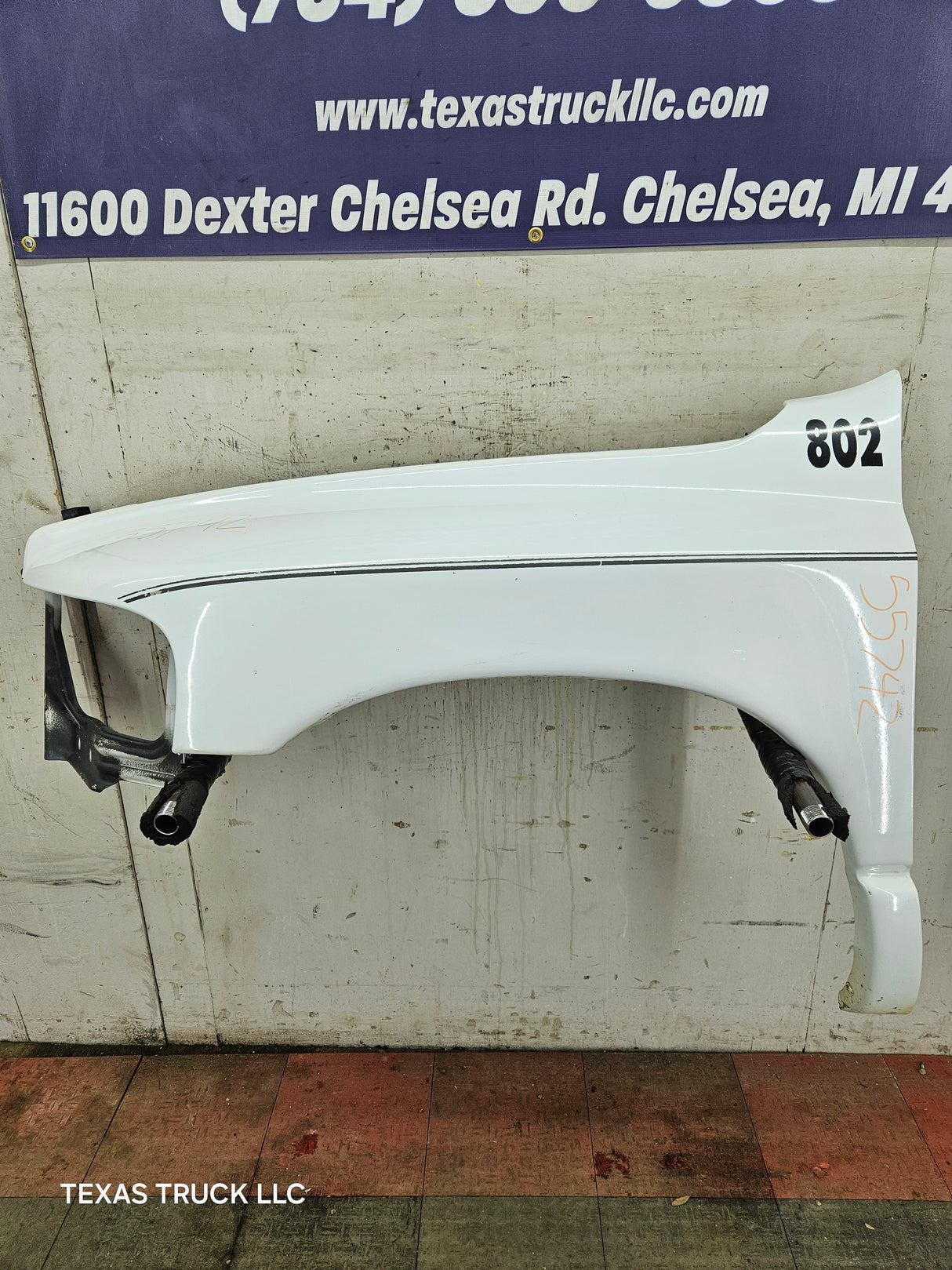 2003-2005 Dodge Ram 3rd Gen 1500 2500 3500 LH Driver Side Fender - White