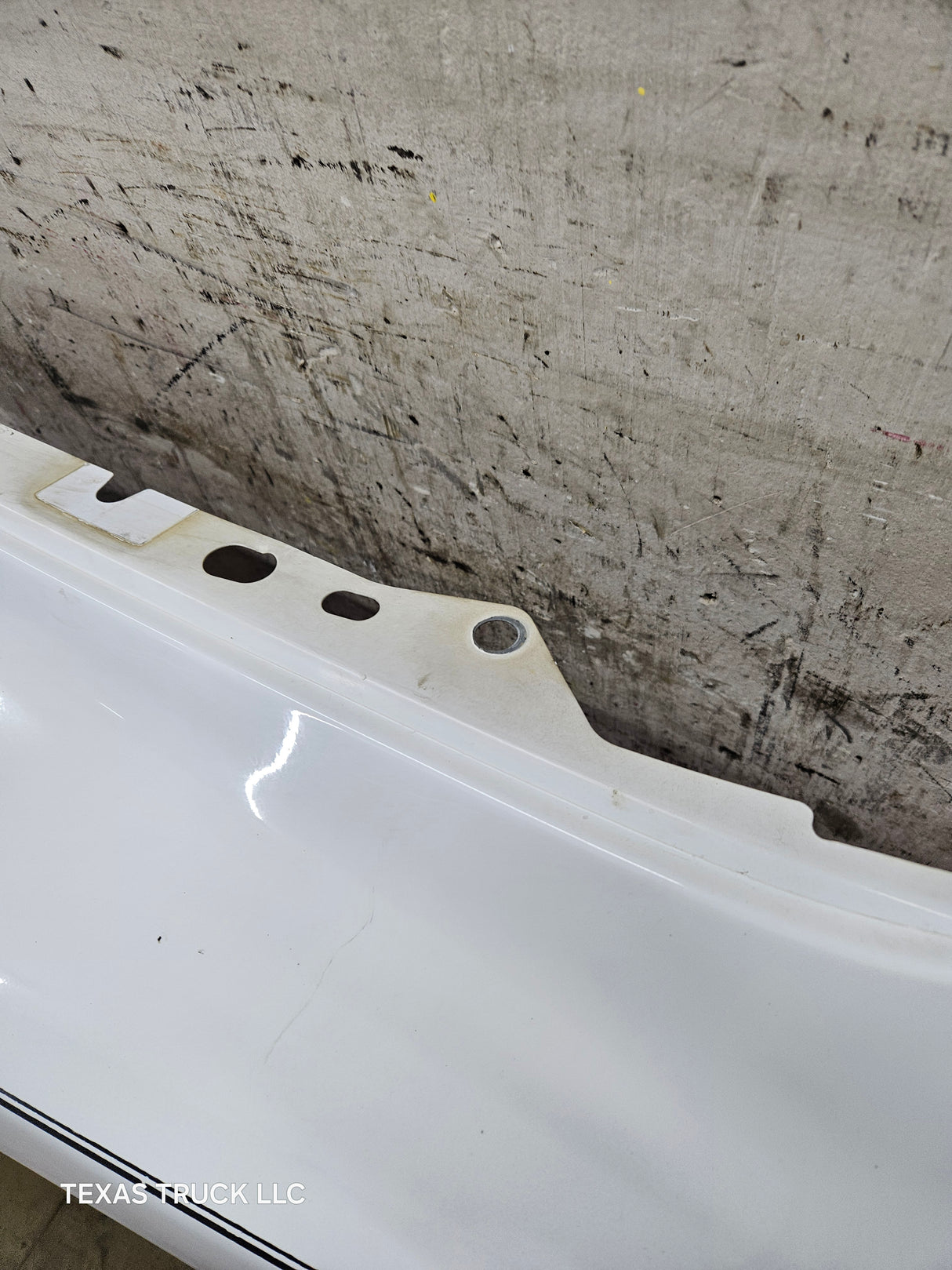 2003-2005 Dodge Ram 3rd Gen 1500 2500 3500 LH Driver Side Fender - White